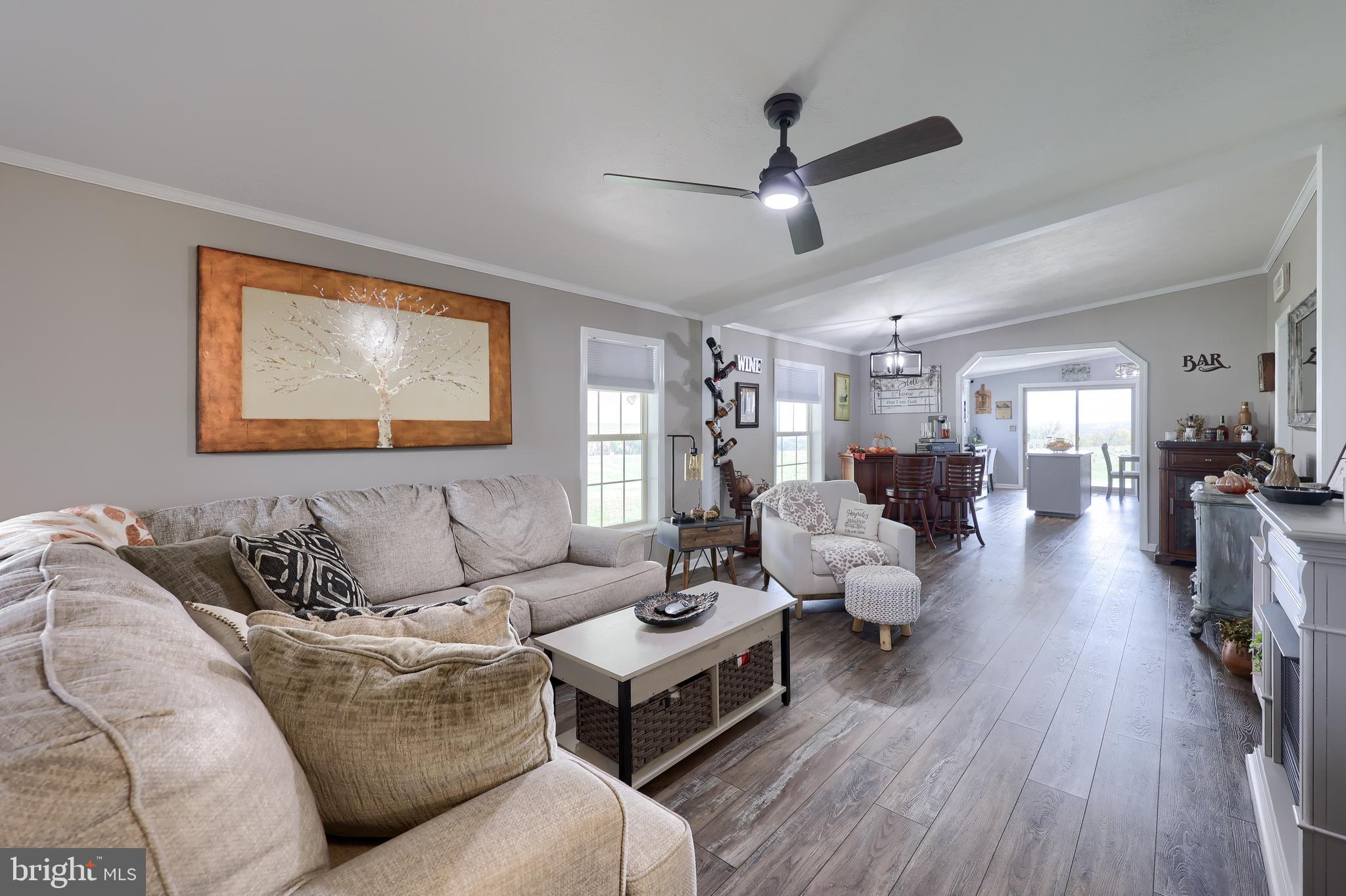 258 JAMES WAY