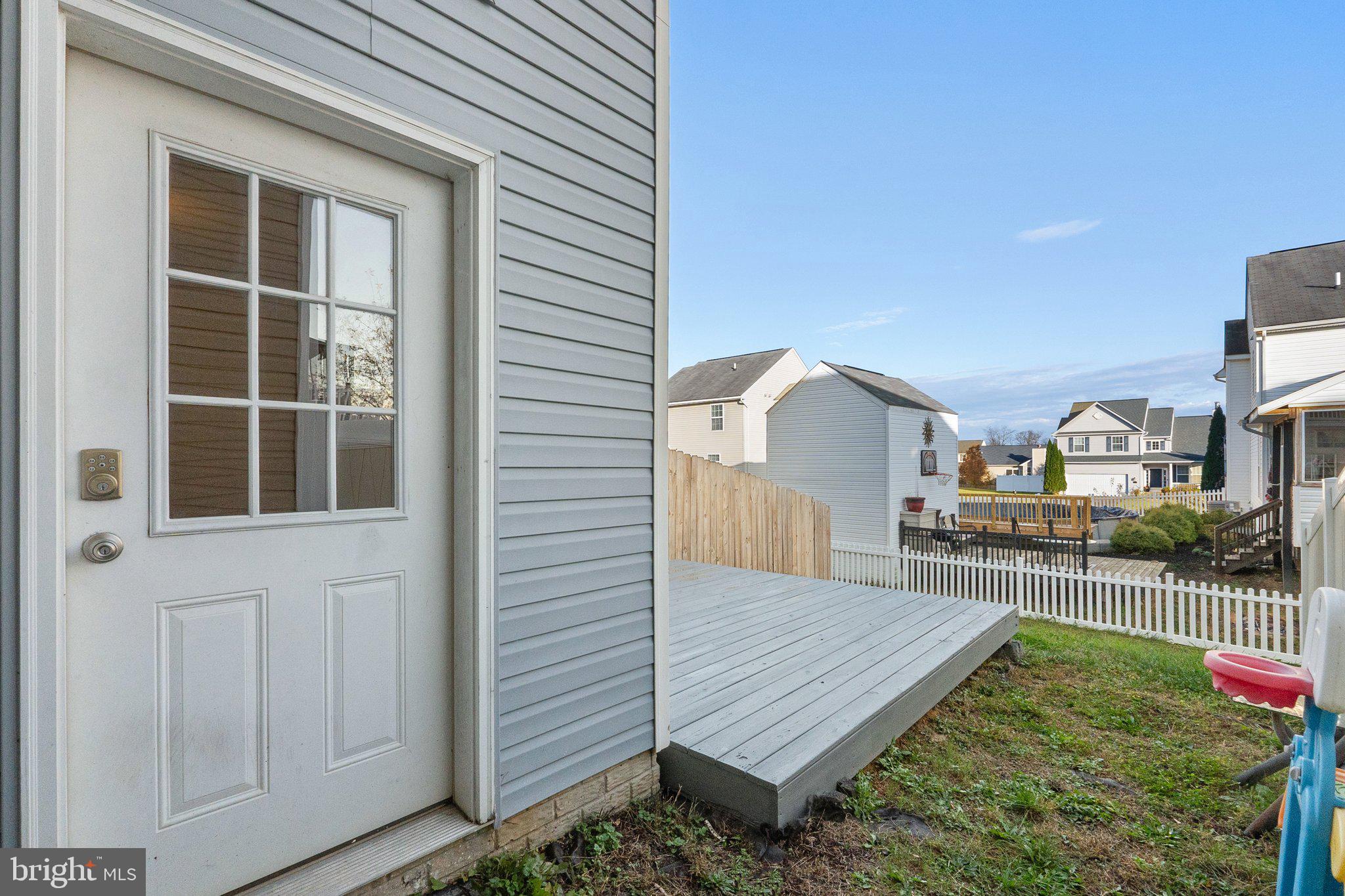 STONEBROOK VILLAGE - Residential Lease