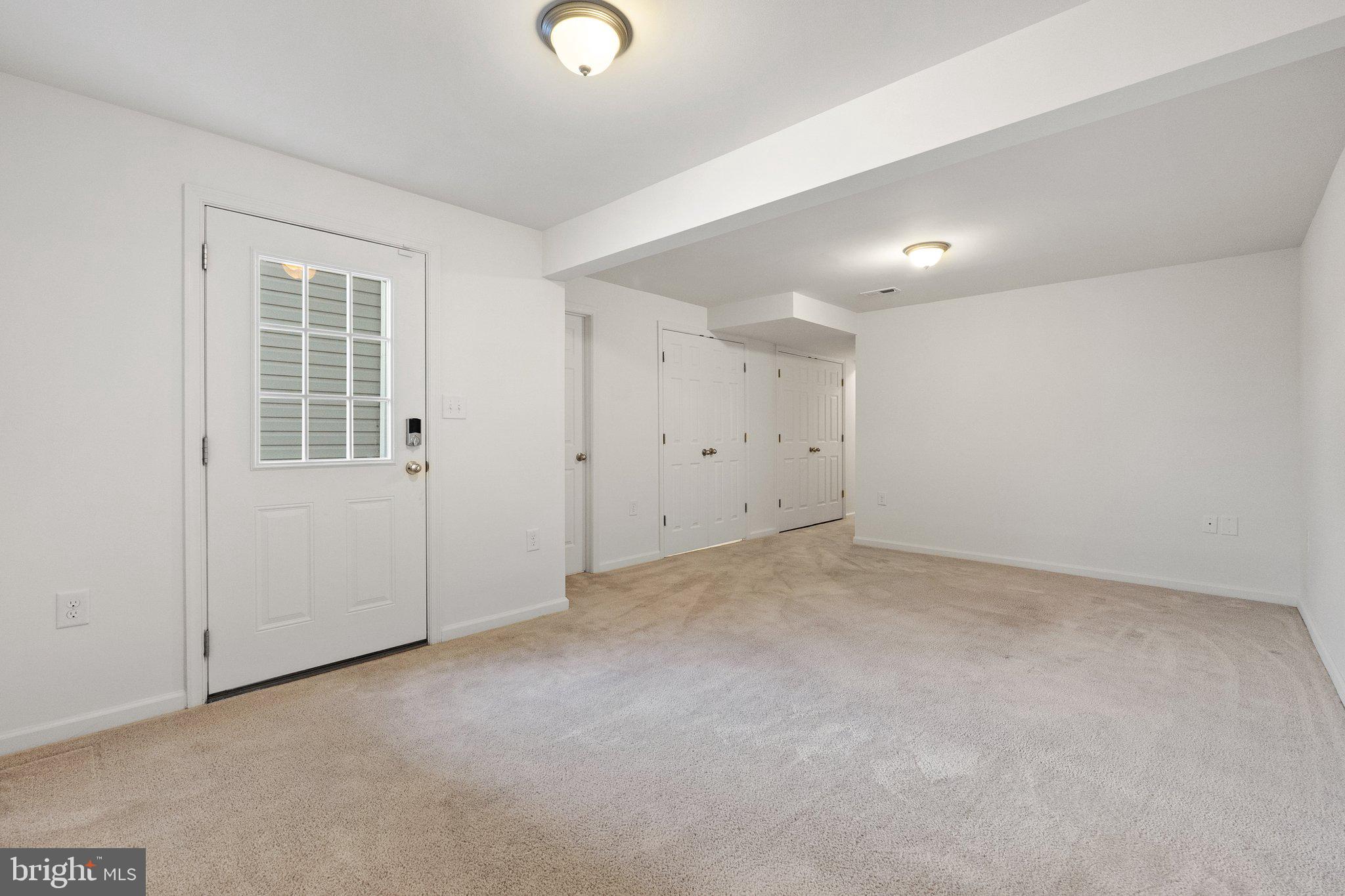 STONEBROOK VILLAGE - Residential Lease