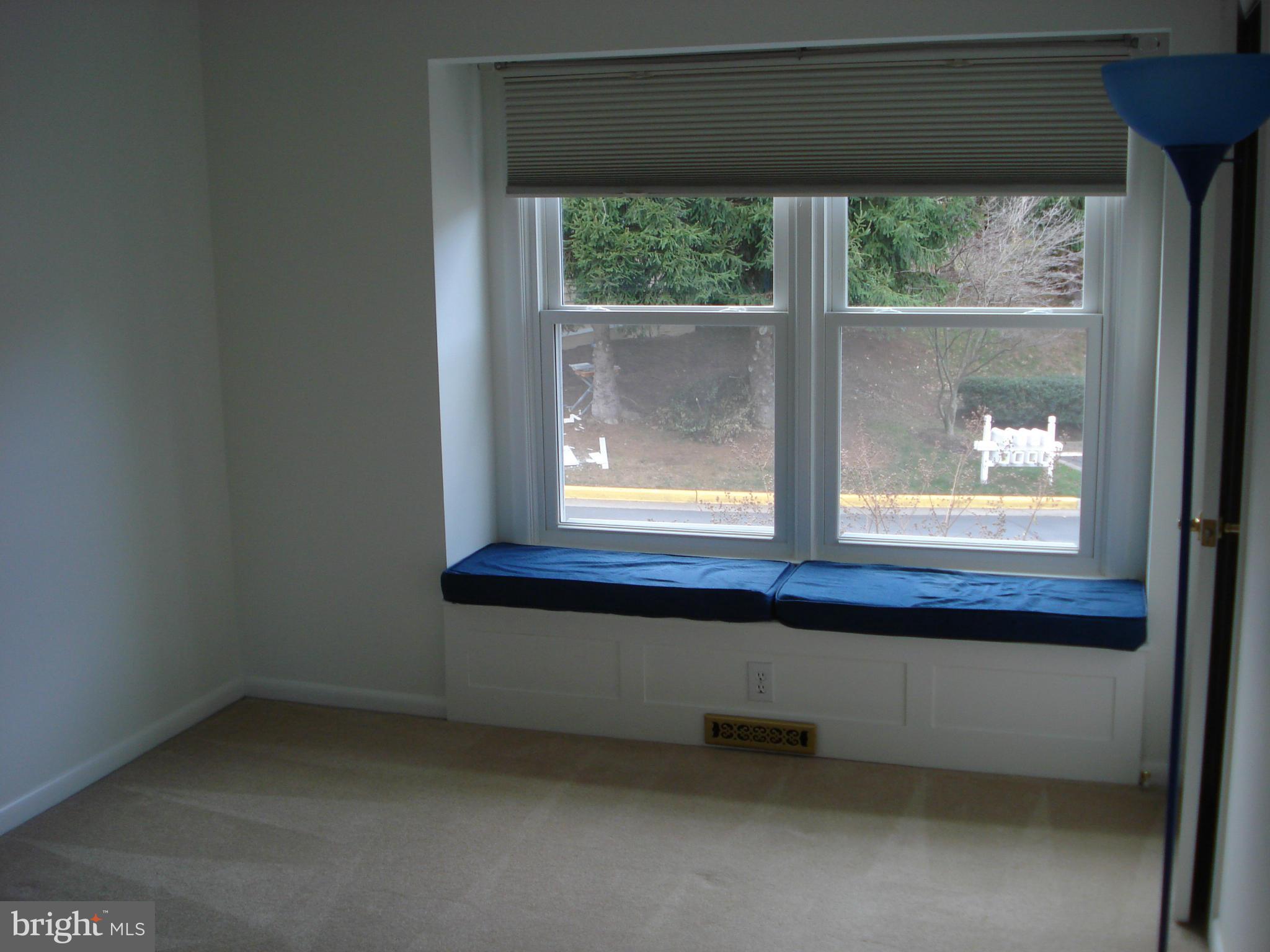 RESTON - Residential Lease