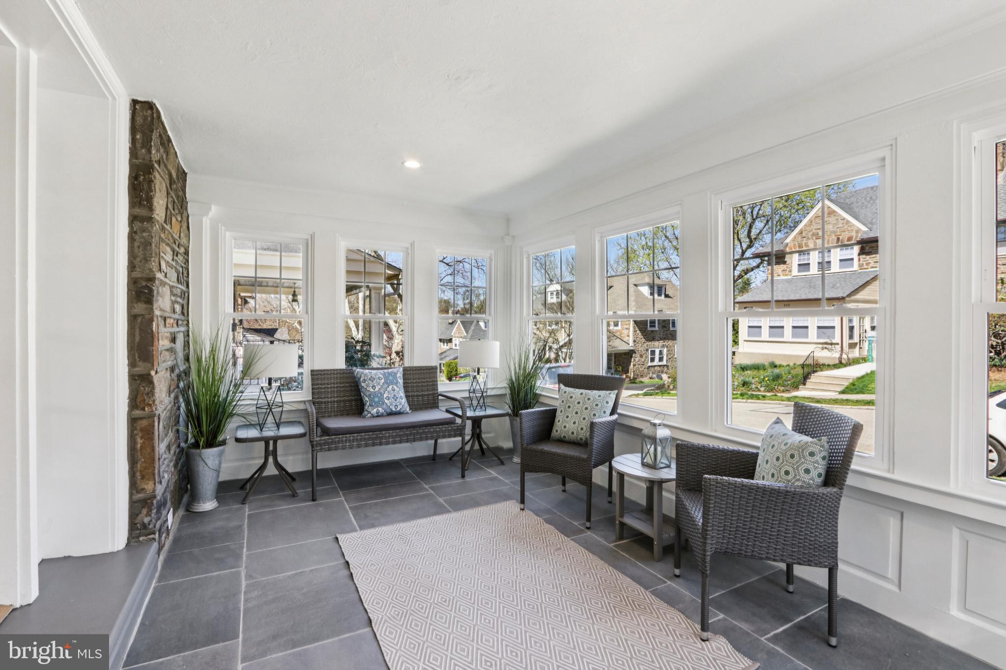 COLLEGE PARK - Residential