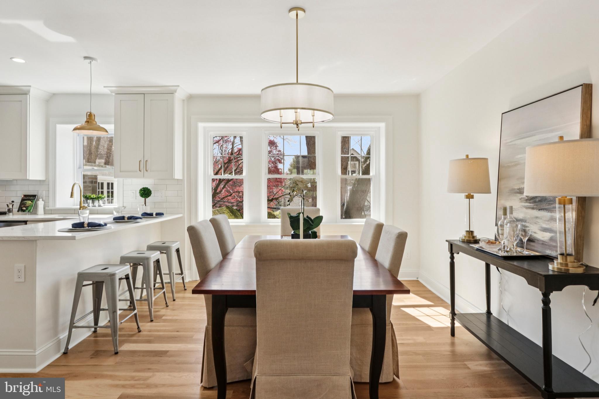 COLLEGE PARK - Residential