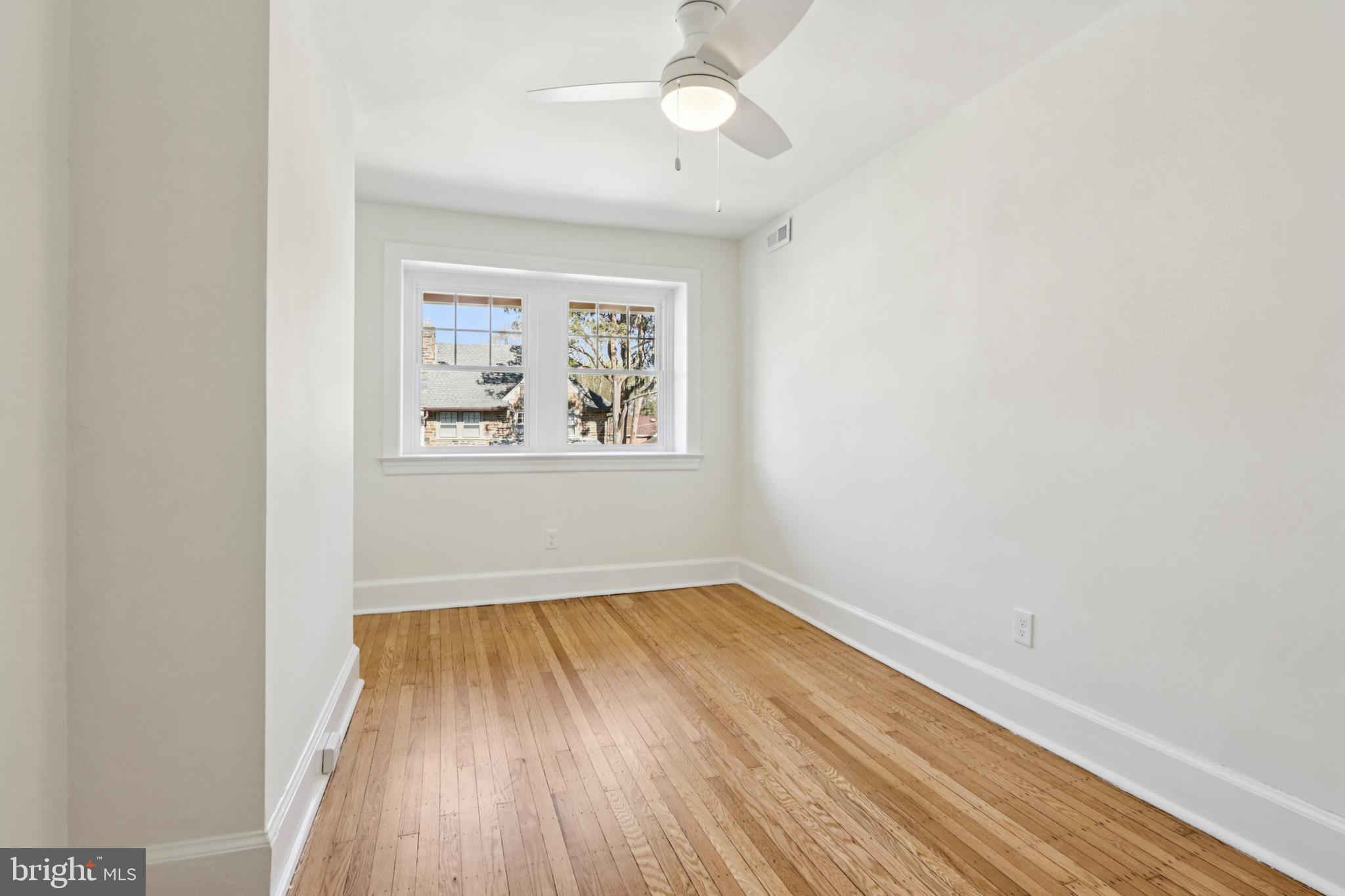 COLLEGE PARK - Residential