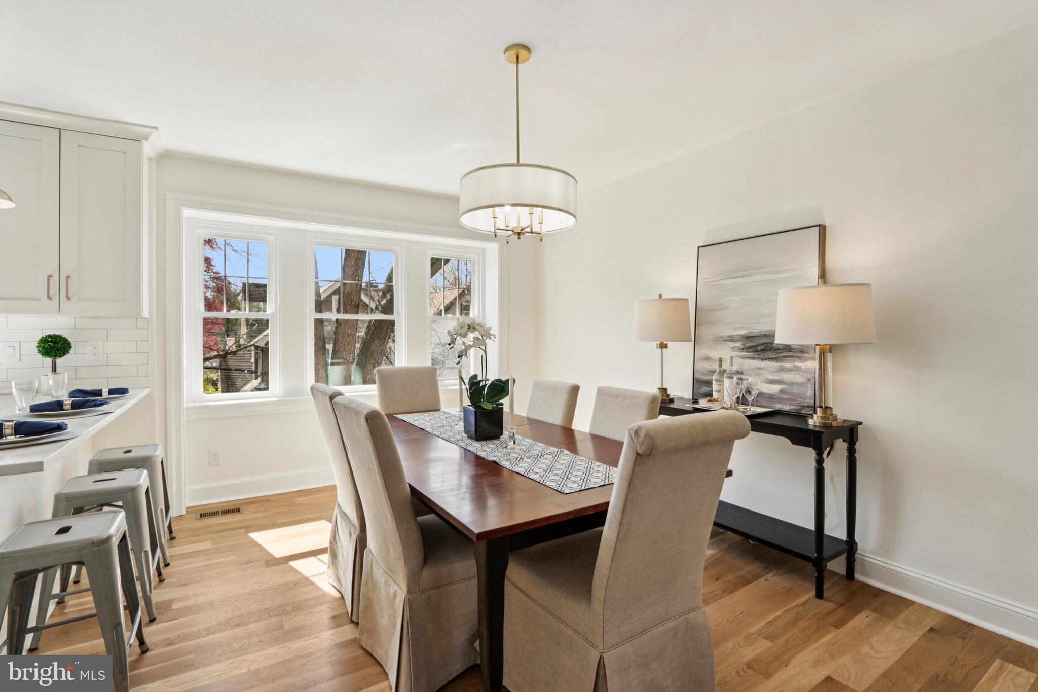 COLLEGE PARK - Residential