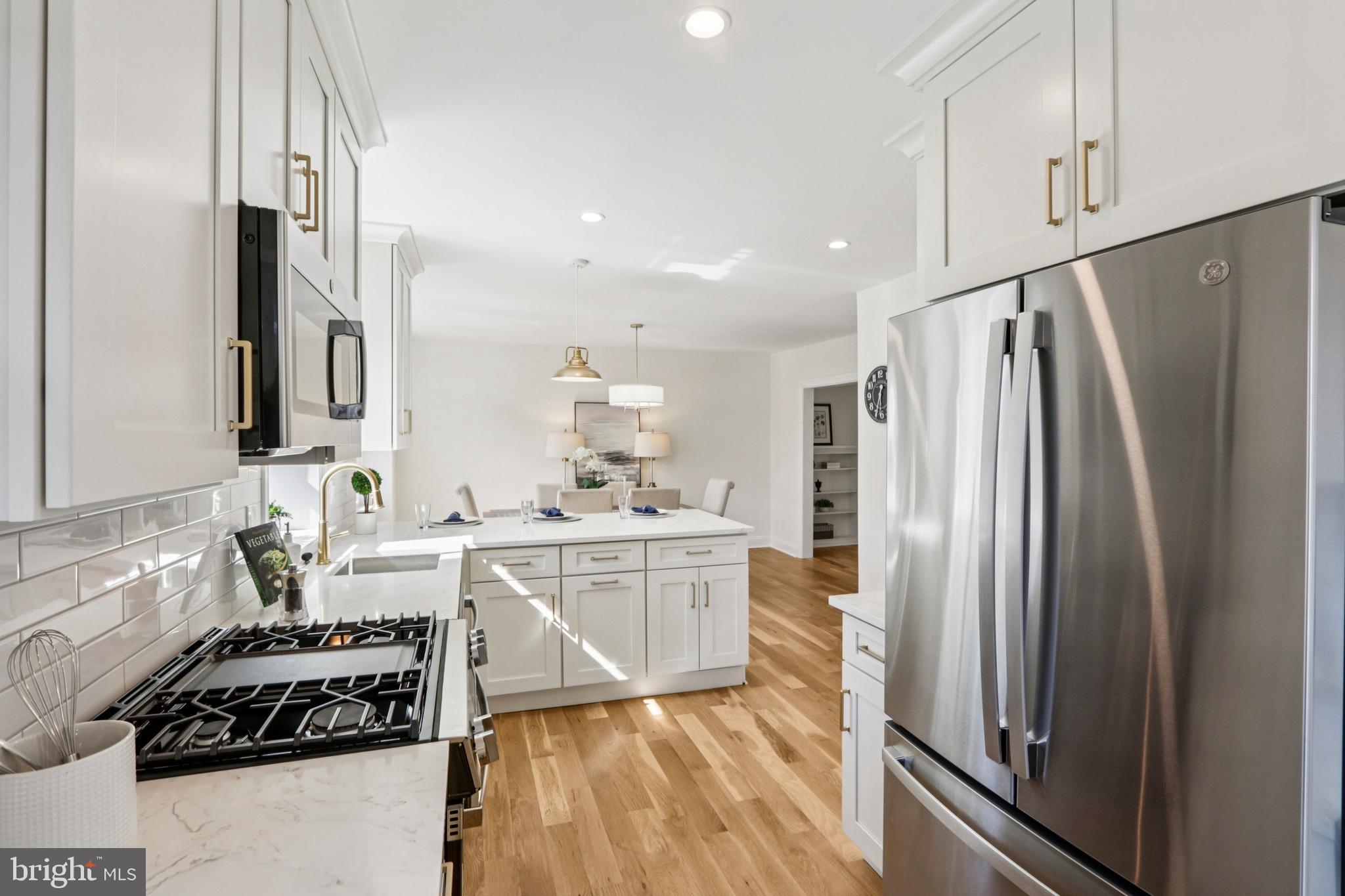 COLLEGE PARK - Residential