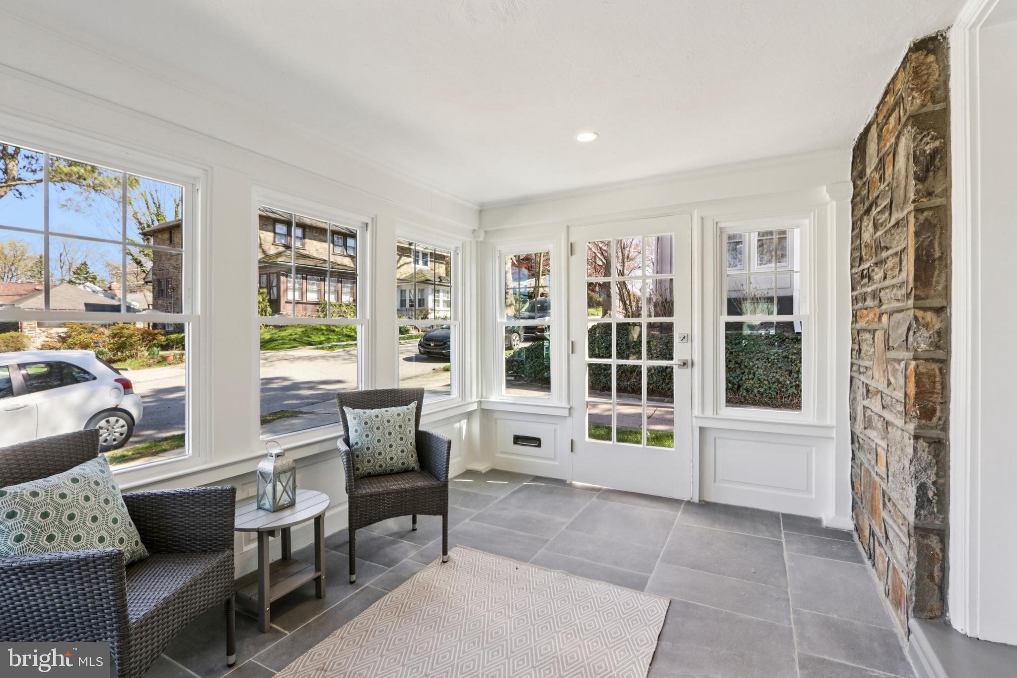 COLLEGE PARK - Residential