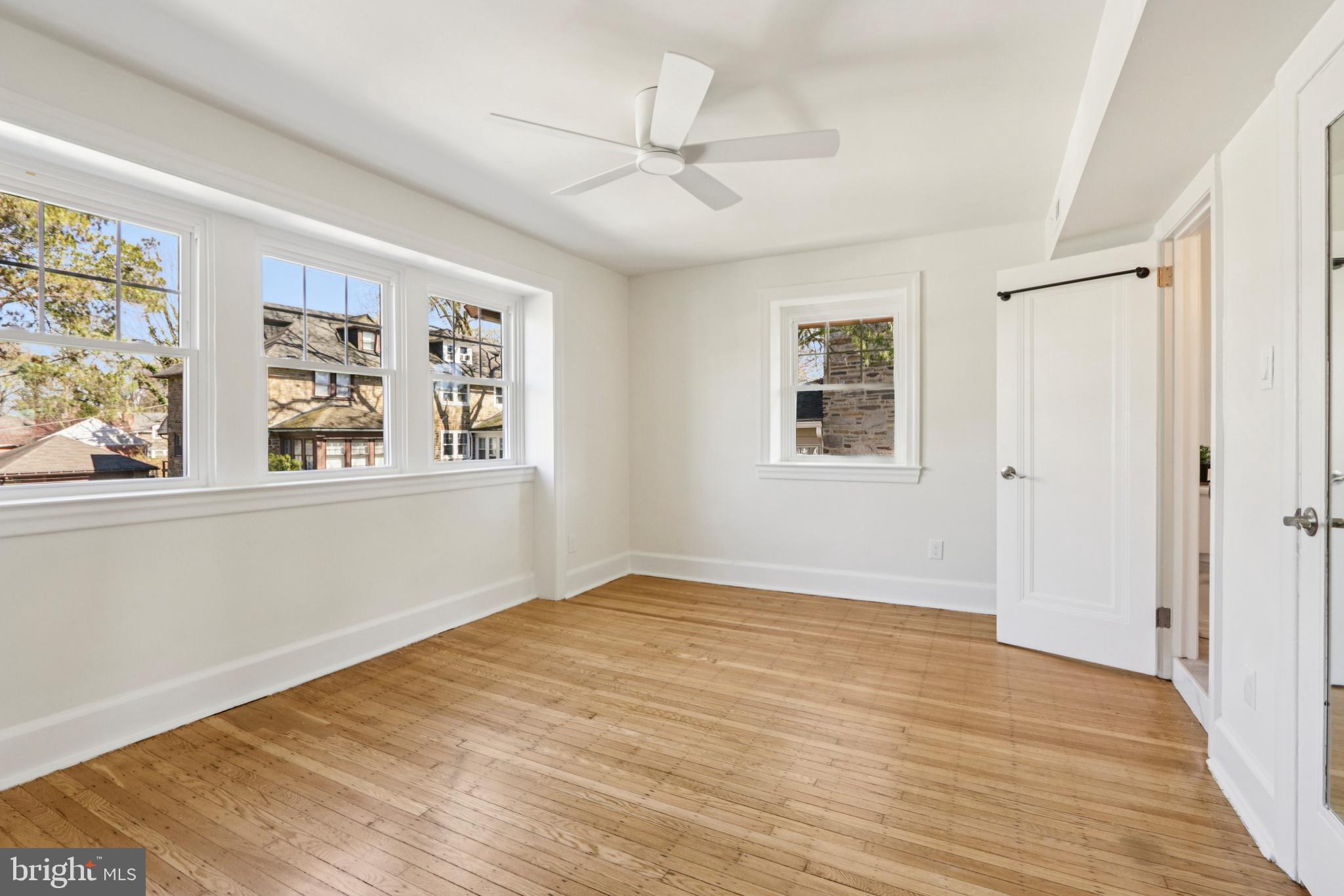 COLLEGE PARK - Residential