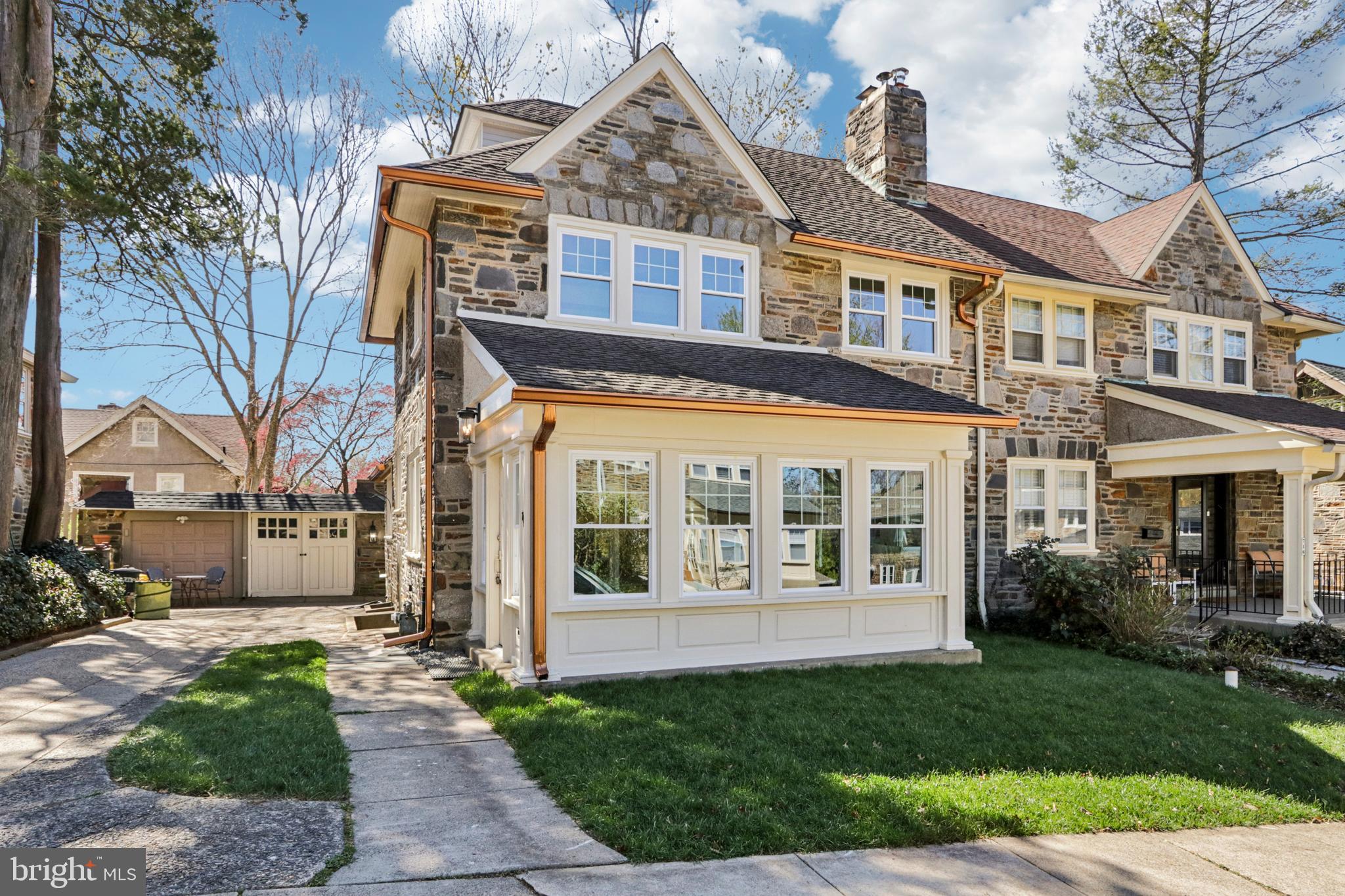 COLLEGE PARK - Residential