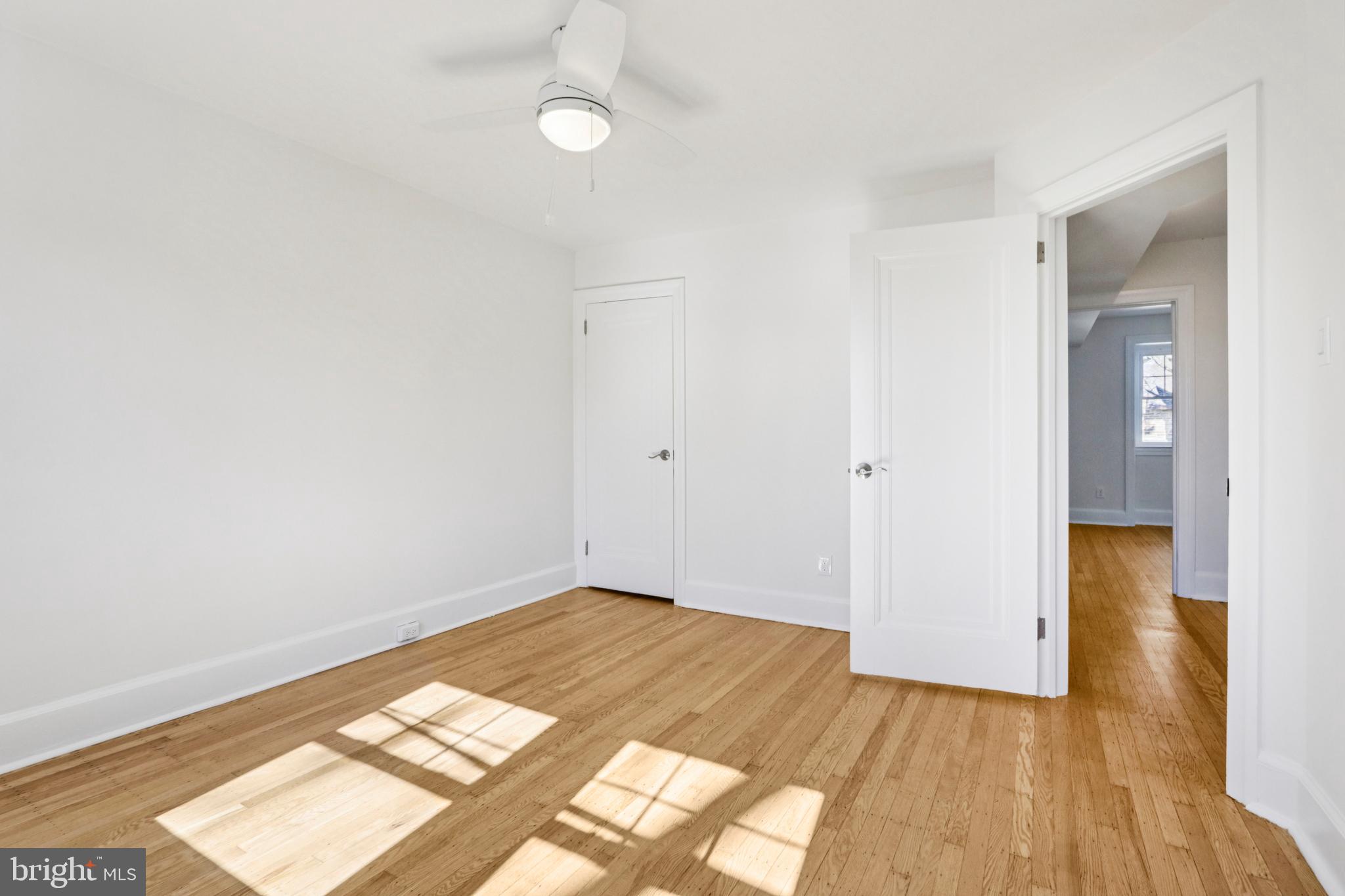 COLLEGE PARK - Residential