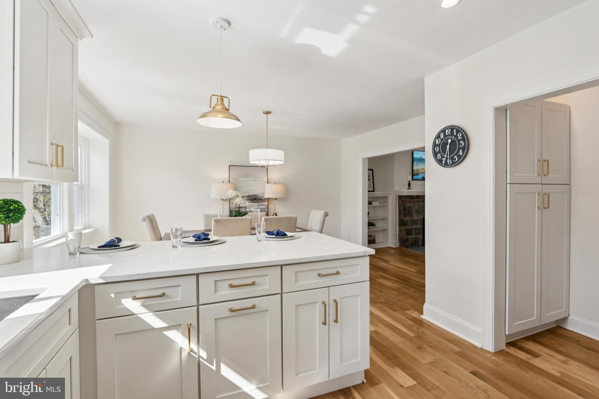 COLLEGE PARK - Residential