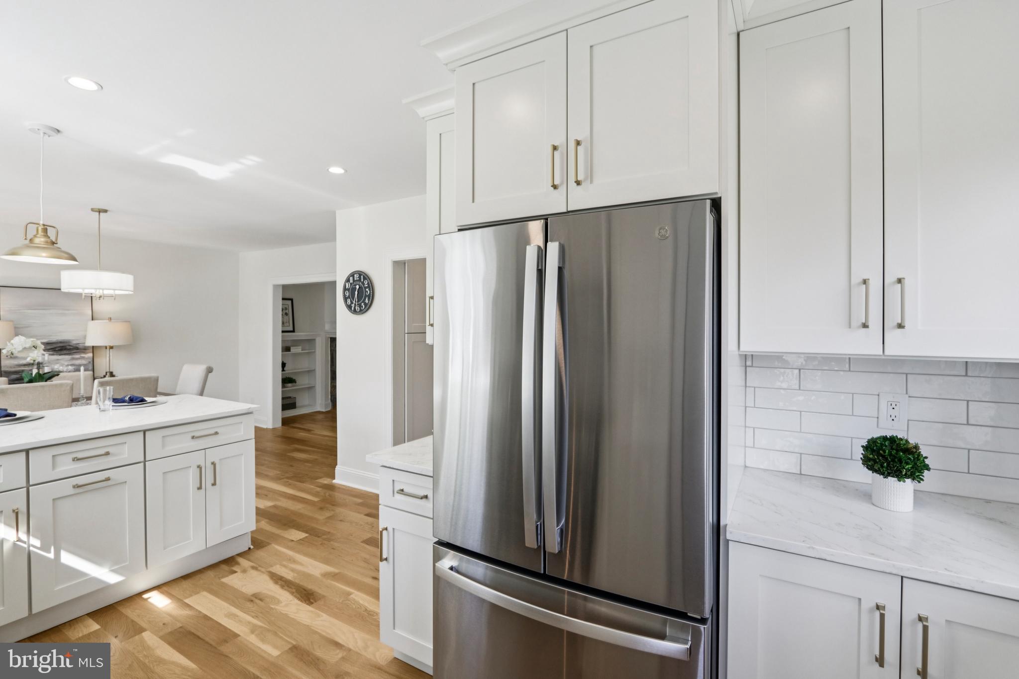 COLLEGE PARK - Residential