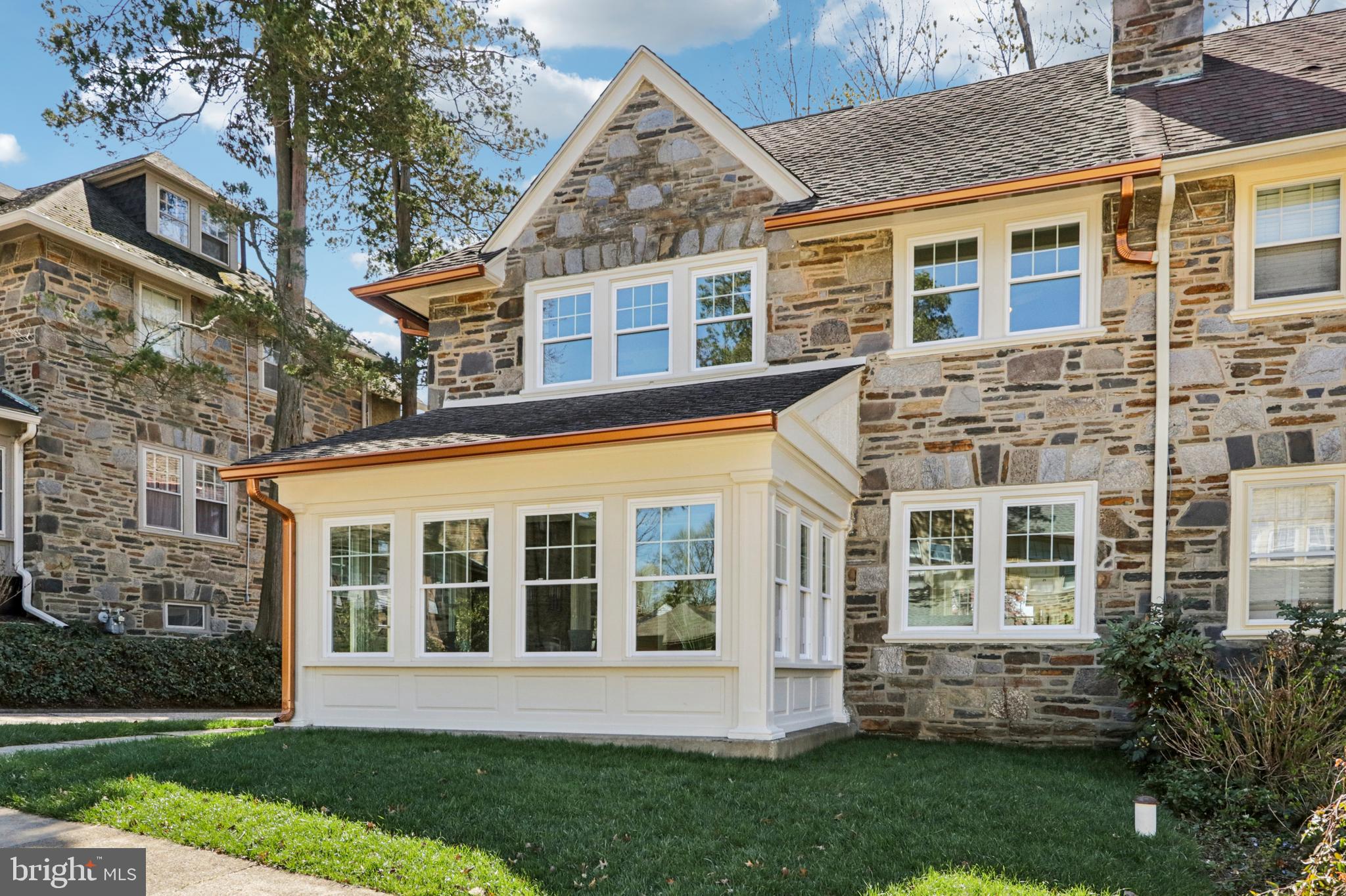 COLLEGE PARK - Residential