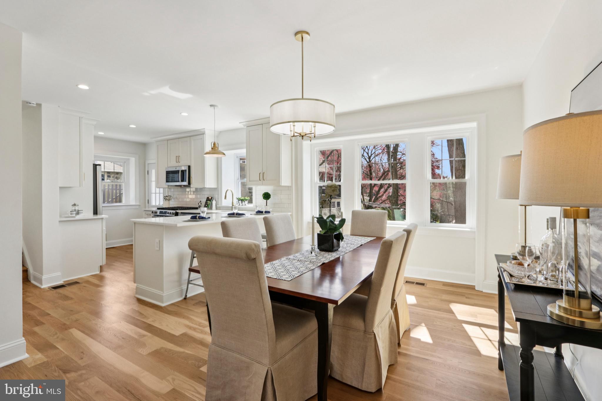 COLLEGE PARK - Residential