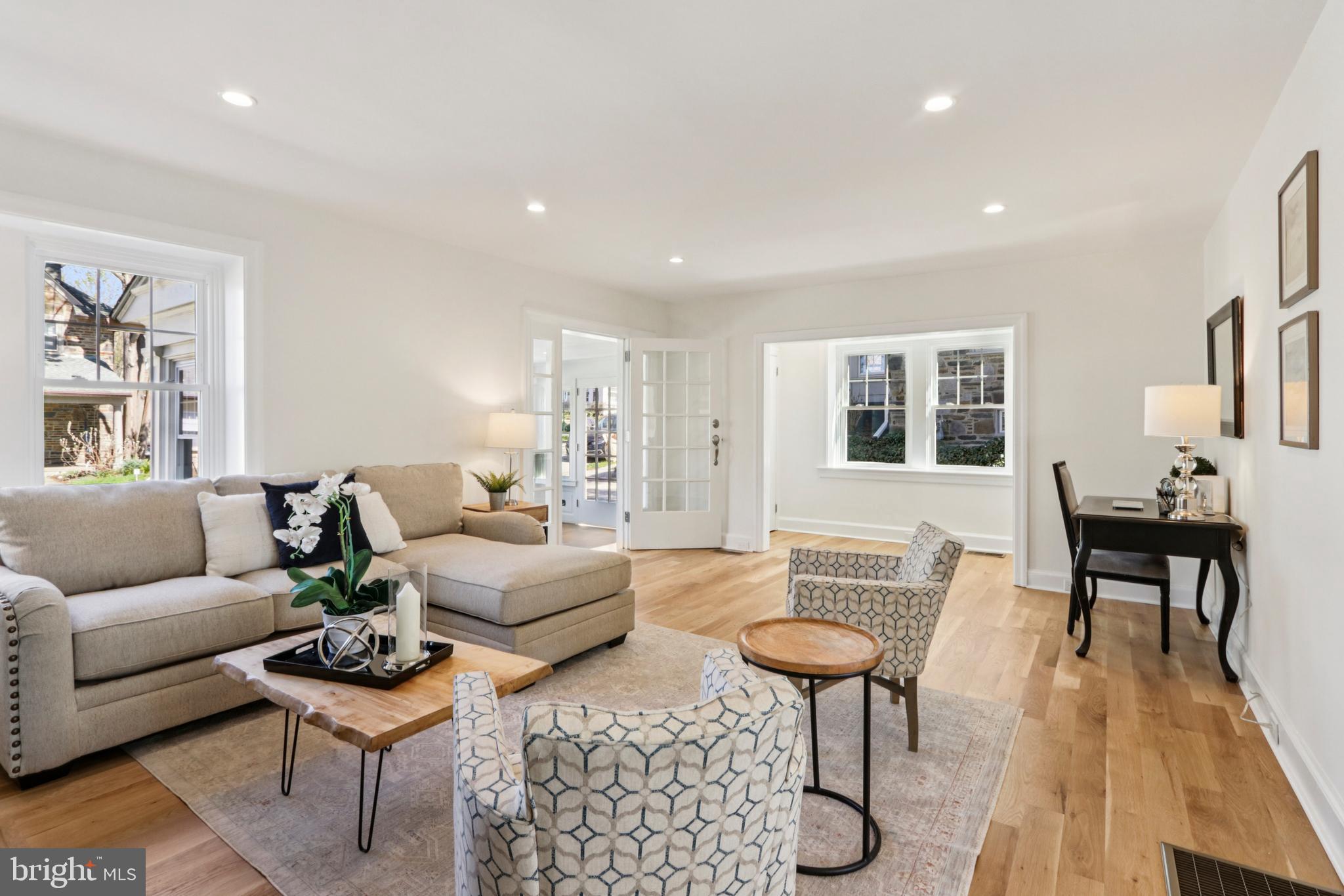 COLLEGE PARK - Residential