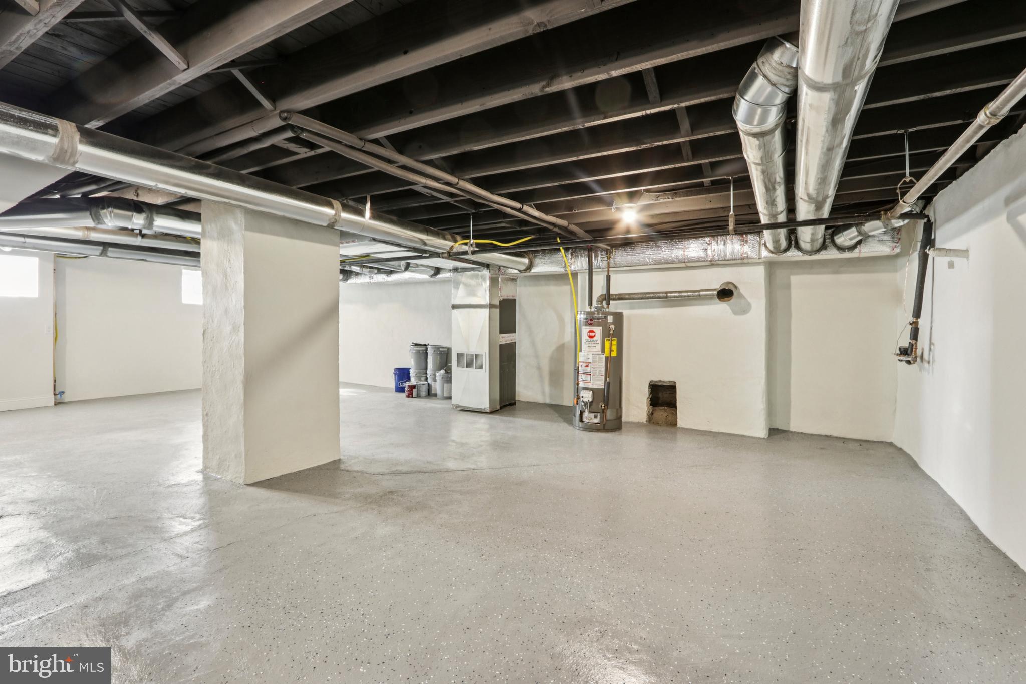 COLLEGE PARK - Residential