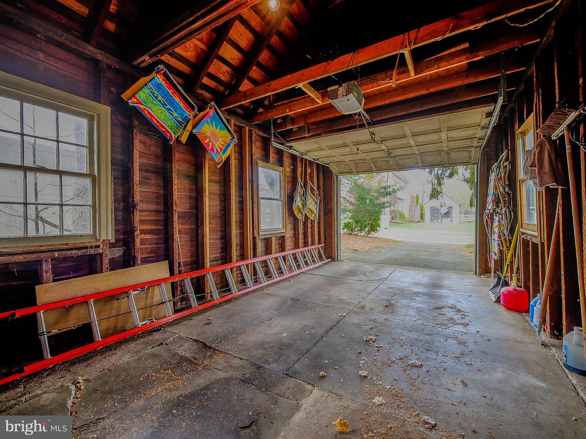 HAVERTOWN - Residential