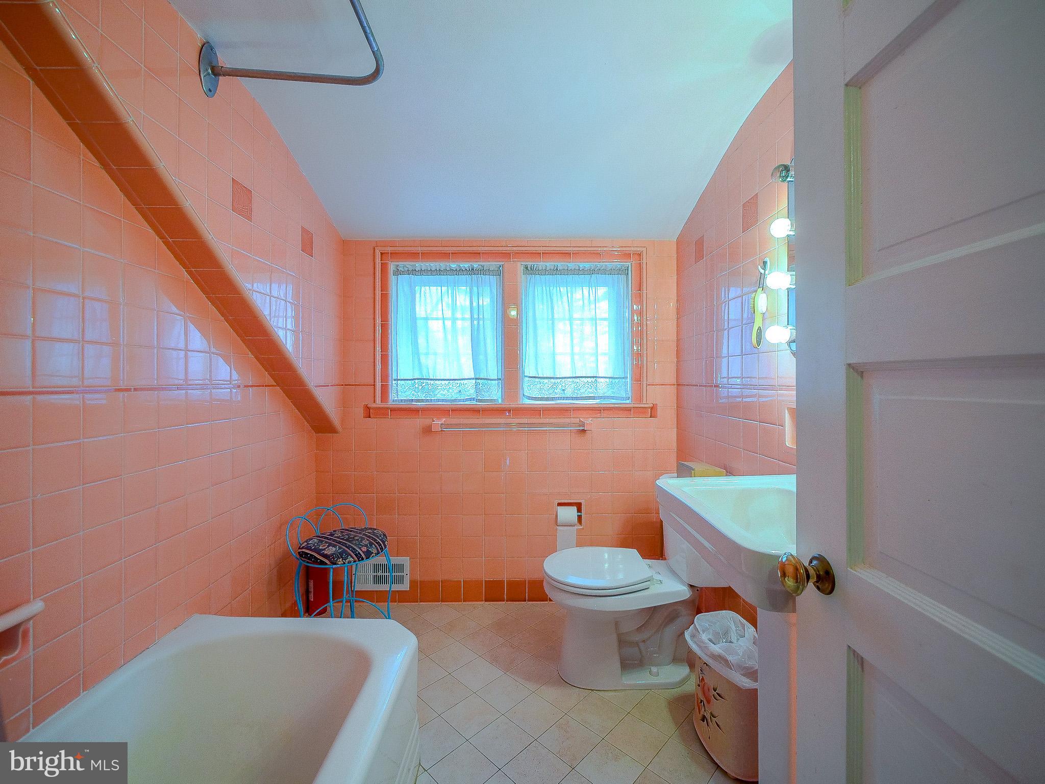 HAVERTOWN - Residential