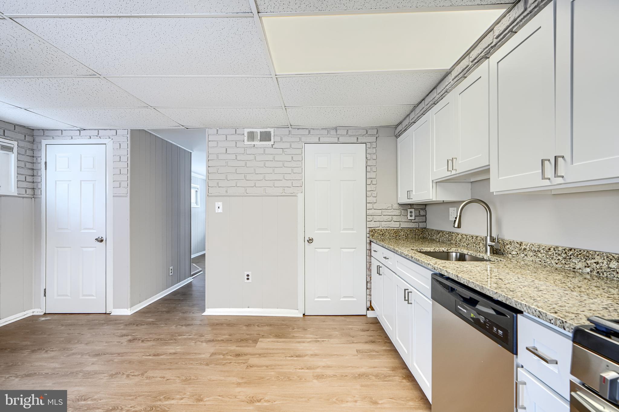 SOUTHFIELD - Residential