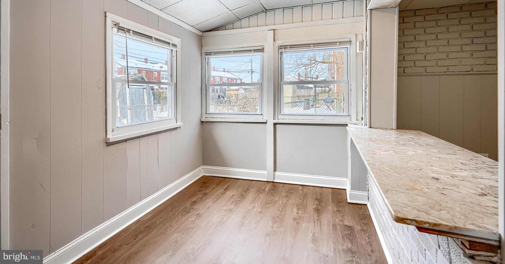 SOUTHFIELD - Residential