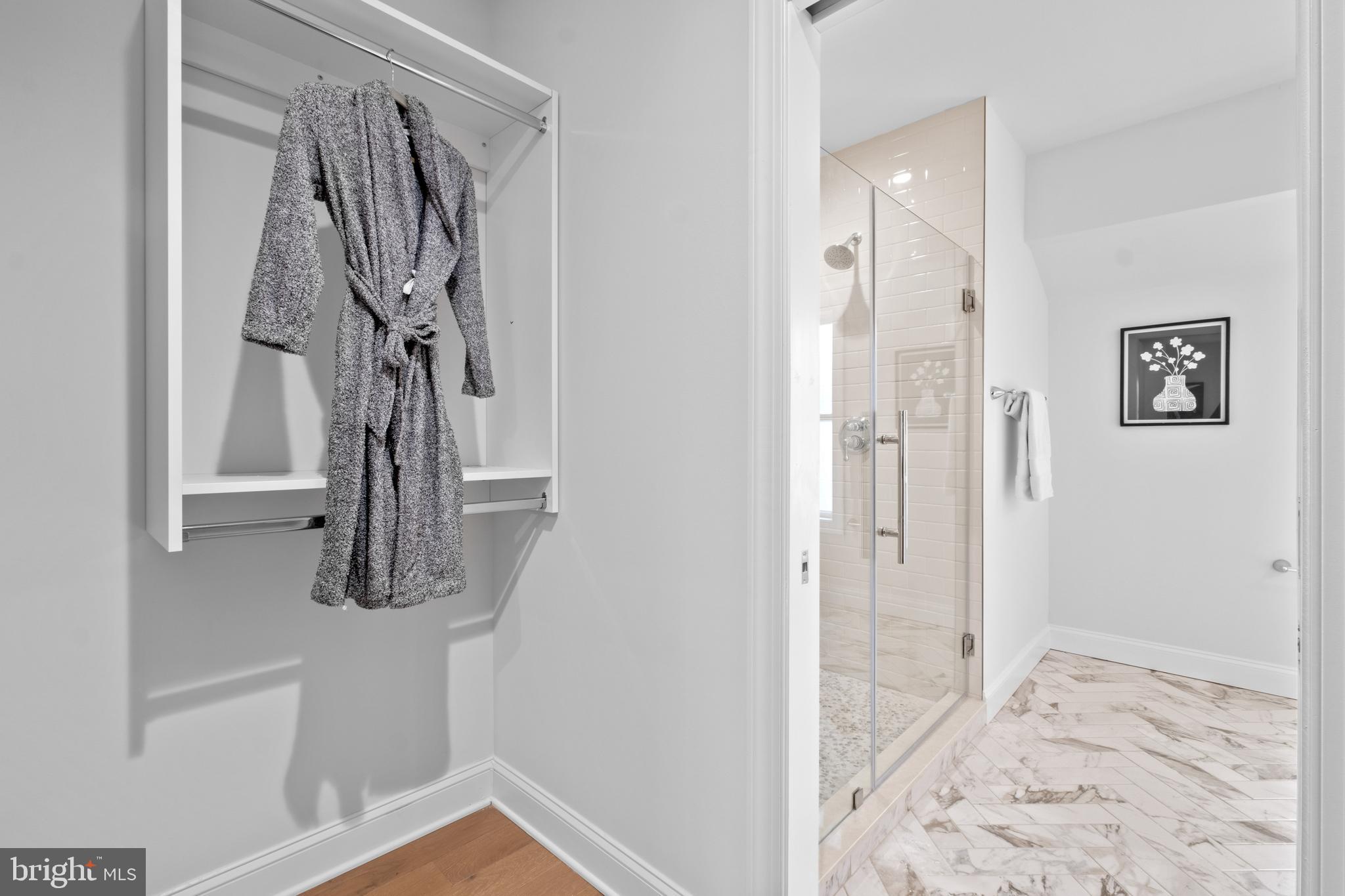 ART MUSEUM AREA - Residential