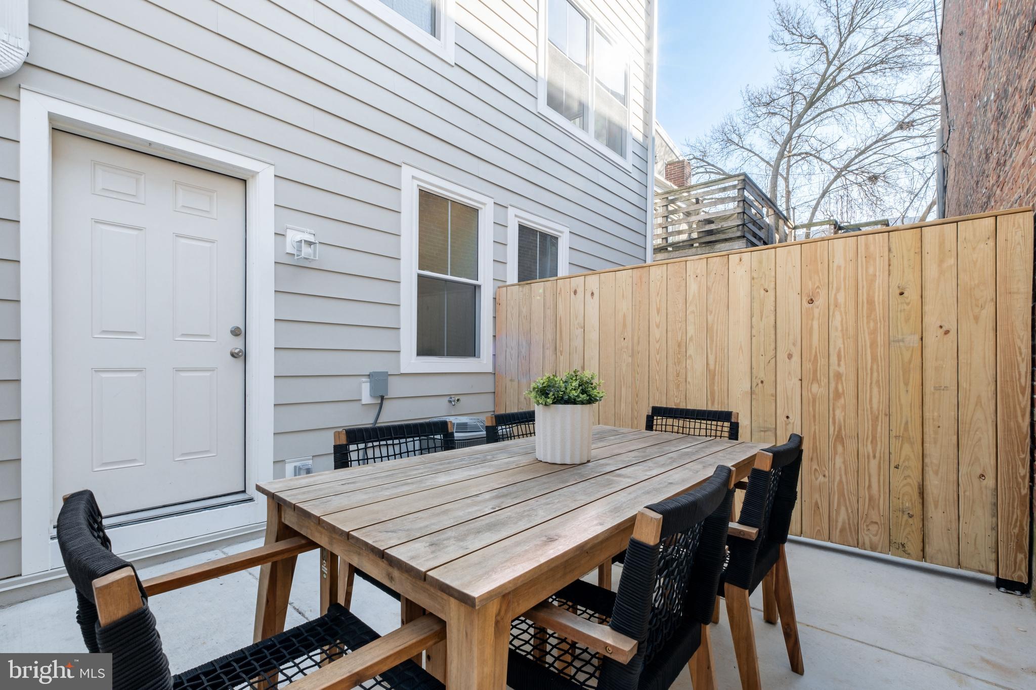 ART MUSEUM AREA - Residential