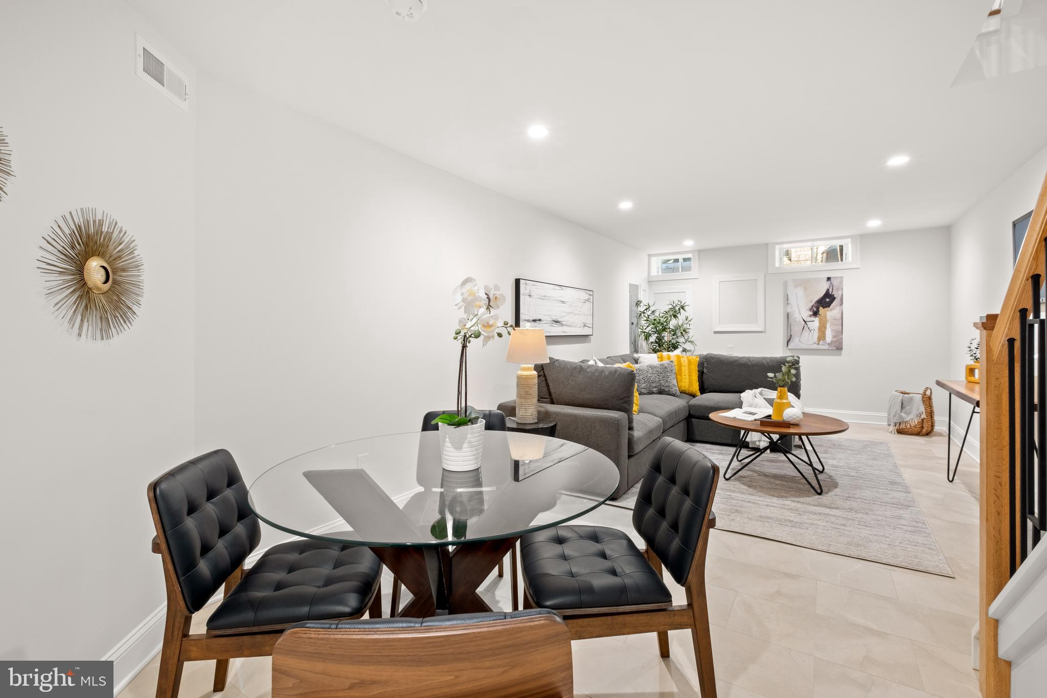 ART MUSEUM AREA - Residential