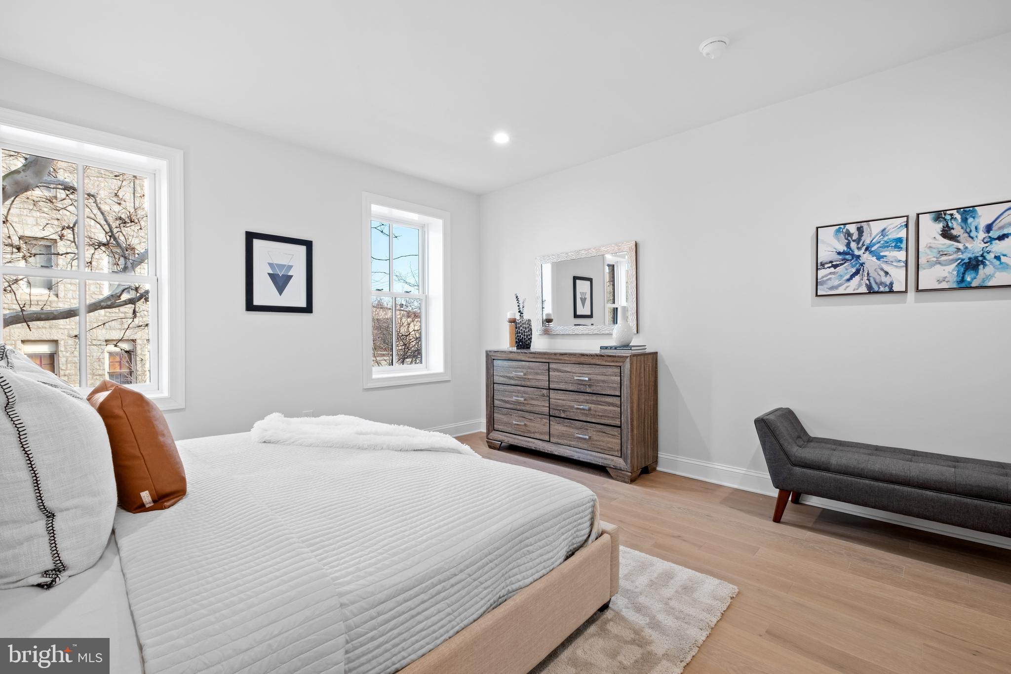 ART MUSEUM AREA - Residential