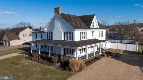 Homes For Sale - 644 Early Drive<br/> BROADWAY, VA 22815