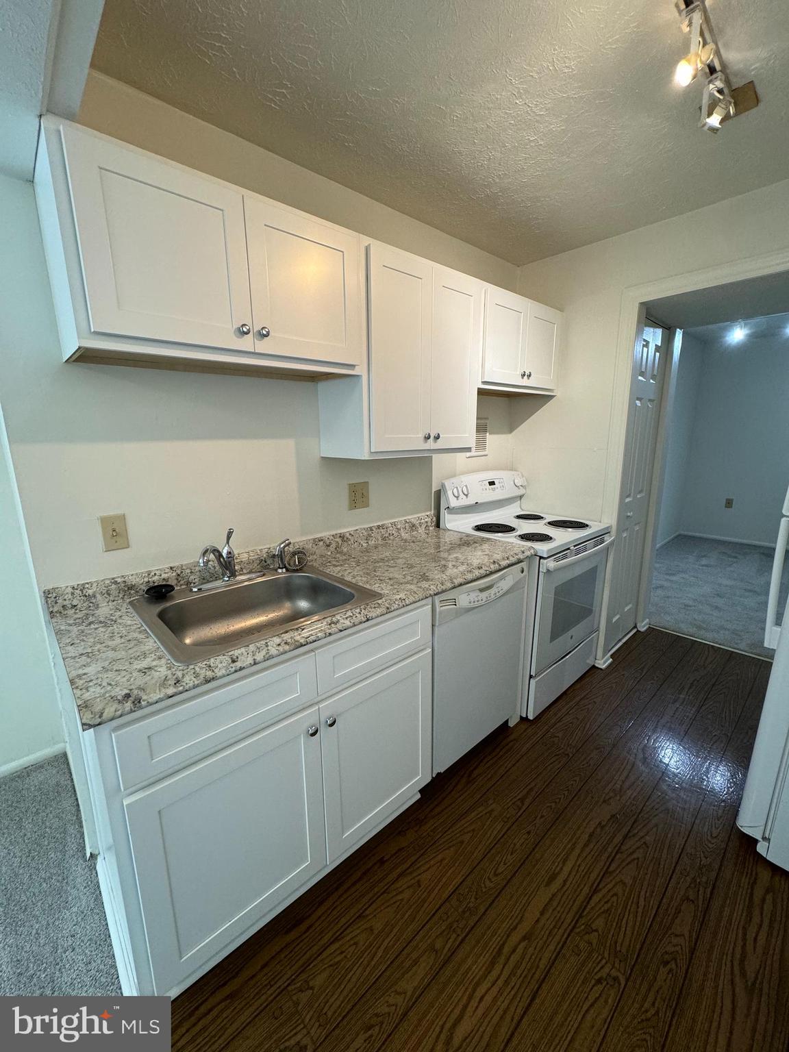 GREENBRIAR CONDO PHASE I - Residential