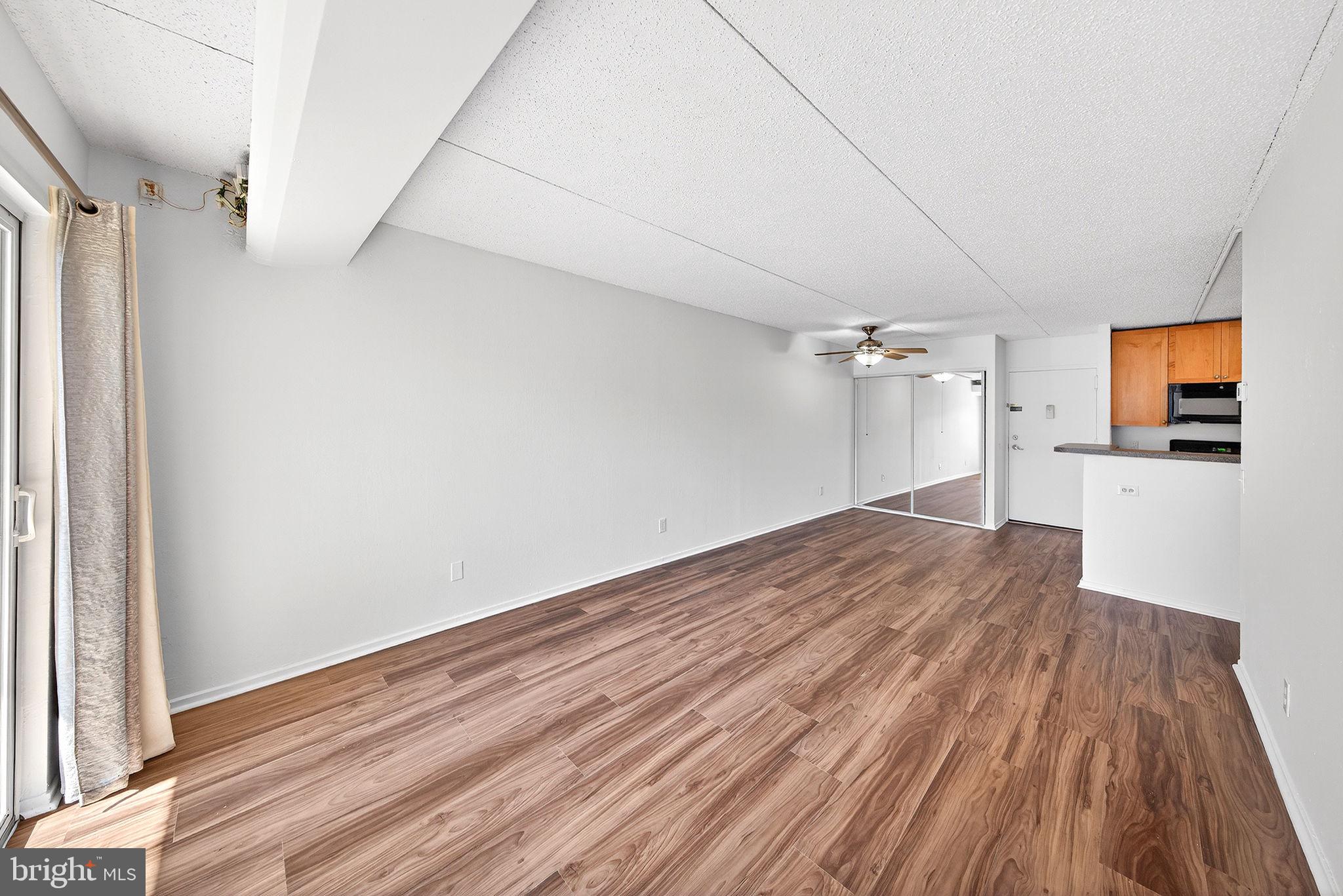 TWENTY-ONE - Residential