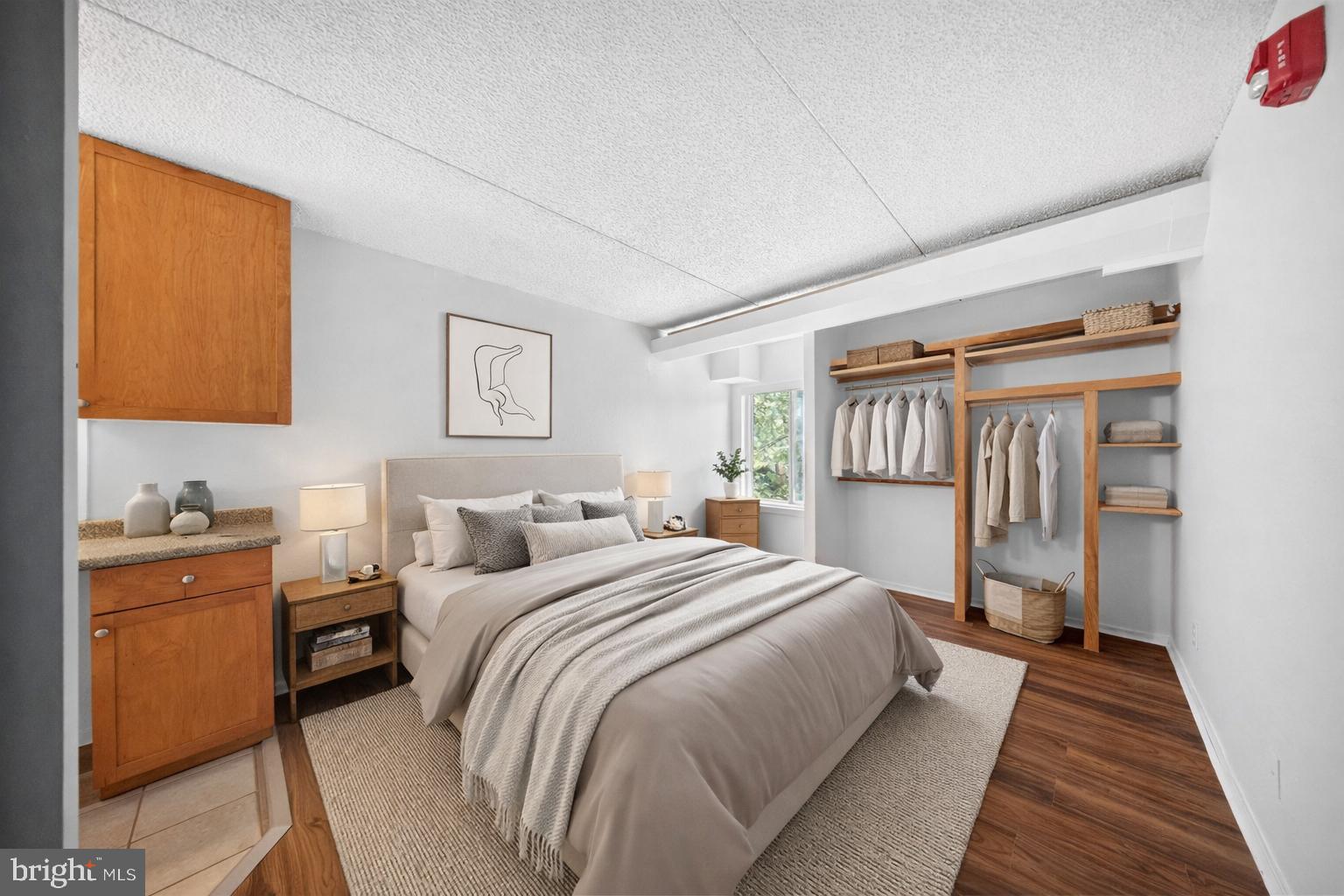 TWENTY-ONE - Residential