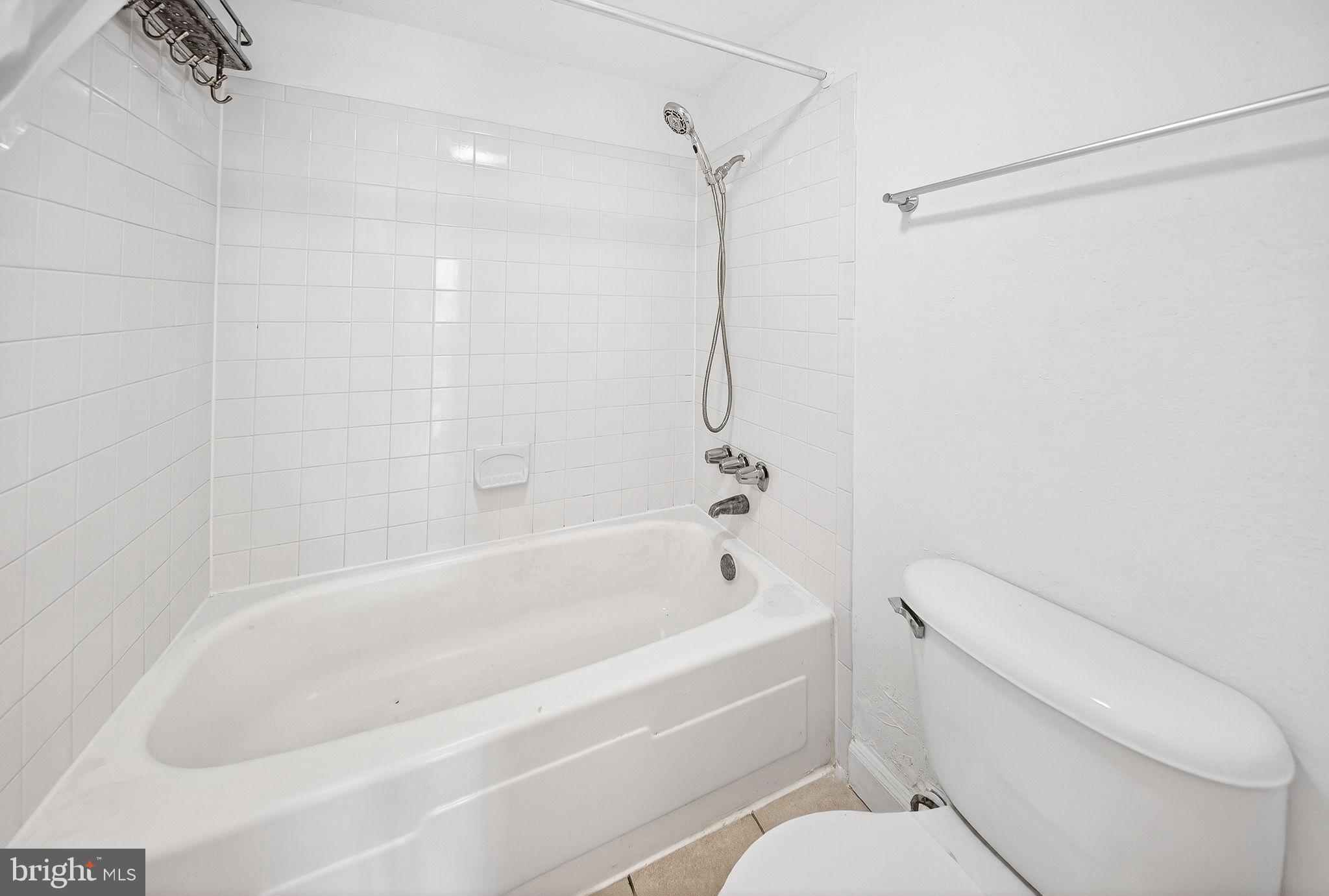 TWENTY-ONE - Residential