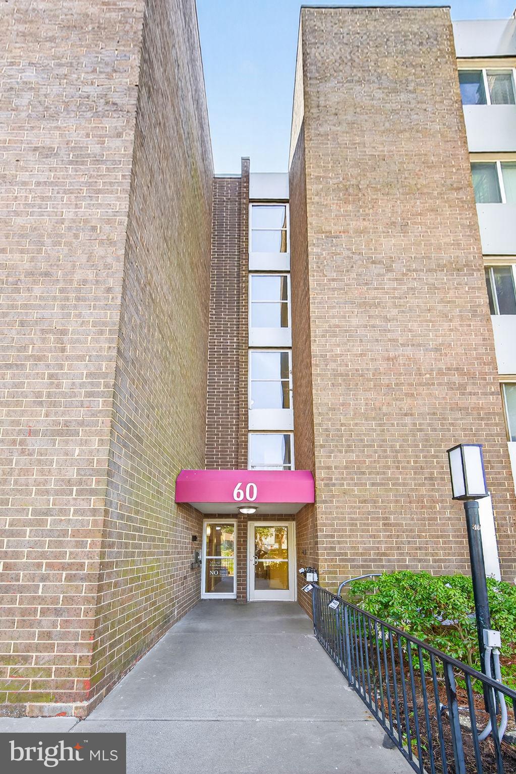 TWENTY-ONE - Residential