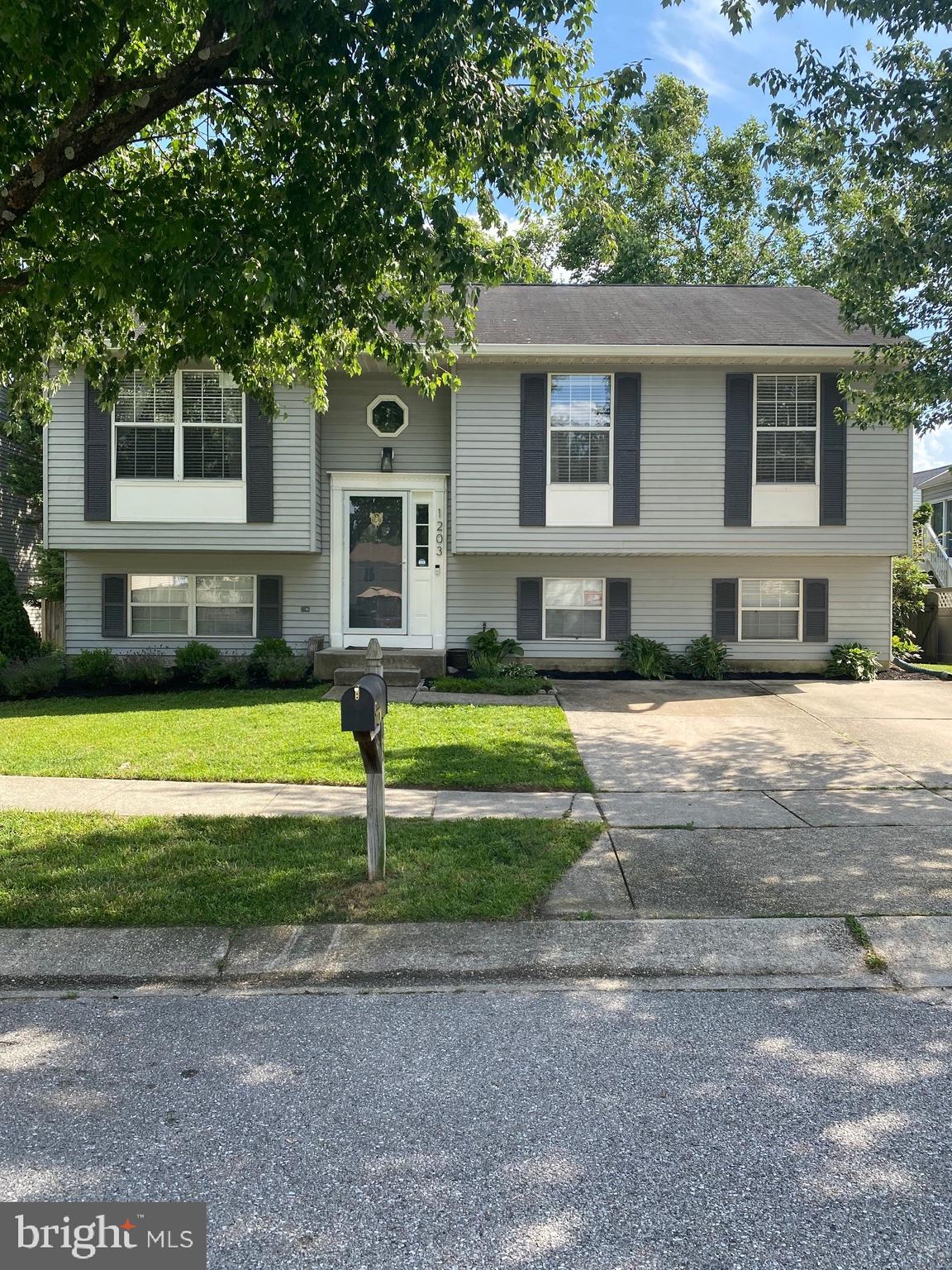 ROCK CREEK LANDING - Residential