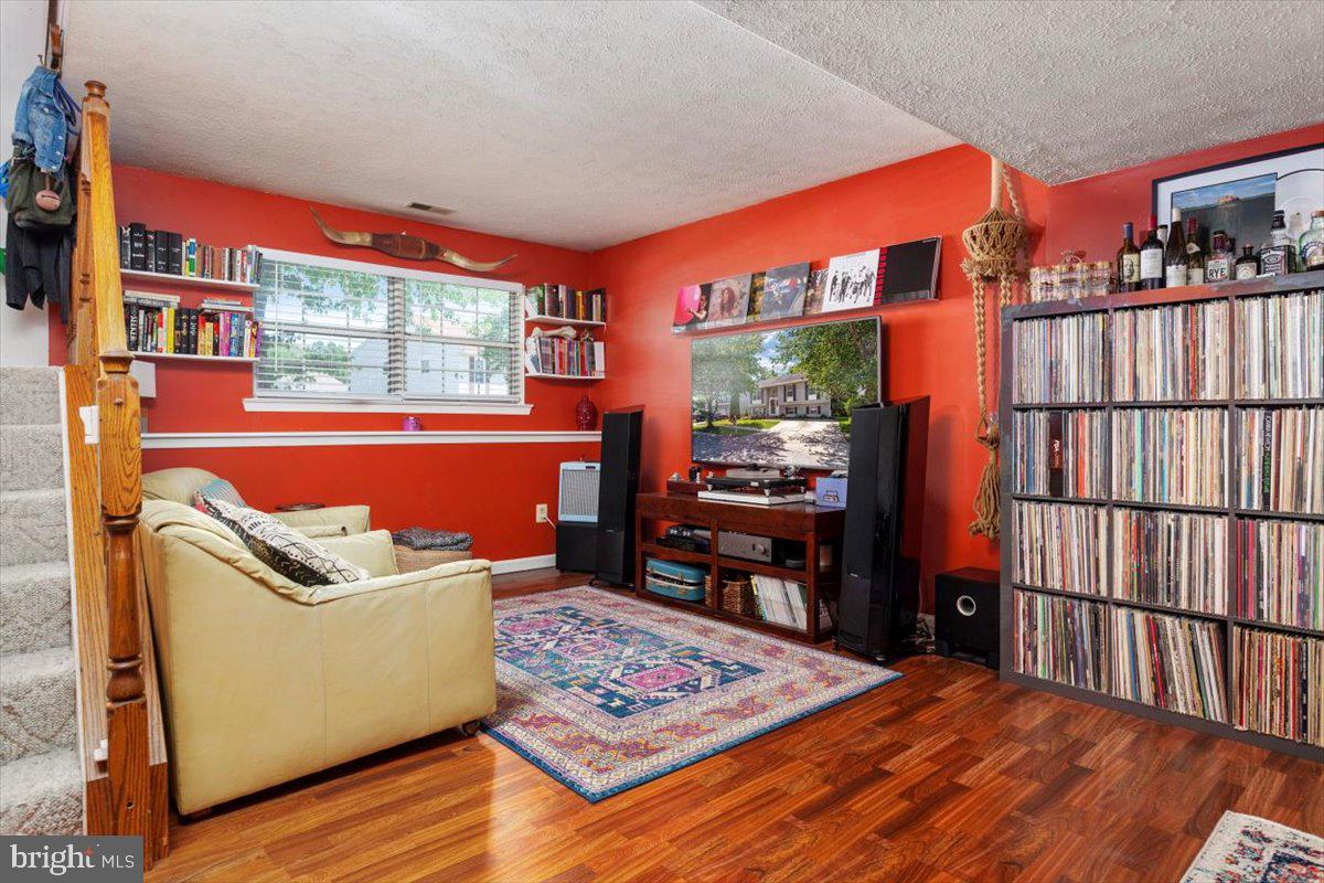 ROCK CREEK LANDING - Residential