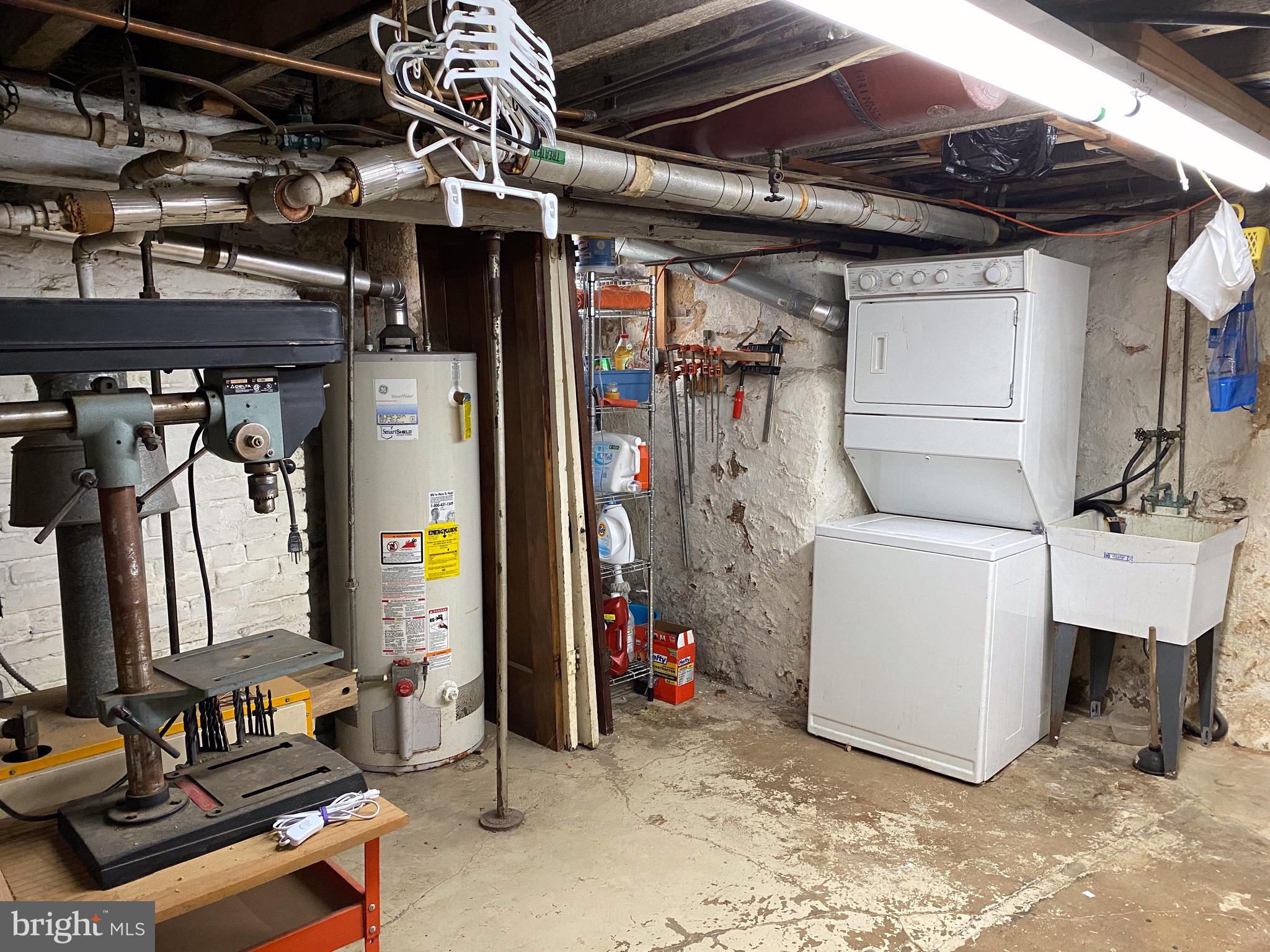 NORTHWOOD - Residential