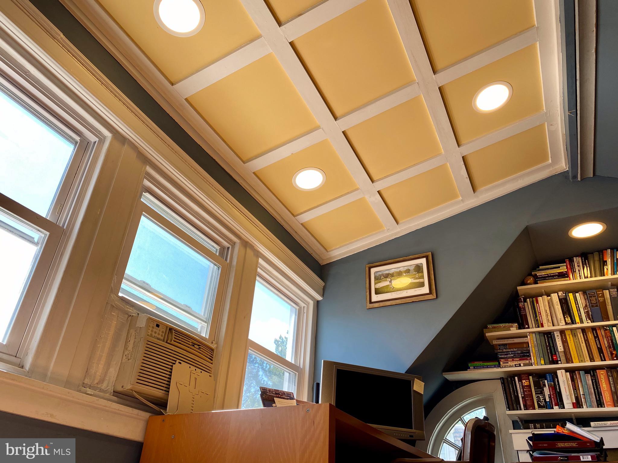 NORTHWOOD - Residential