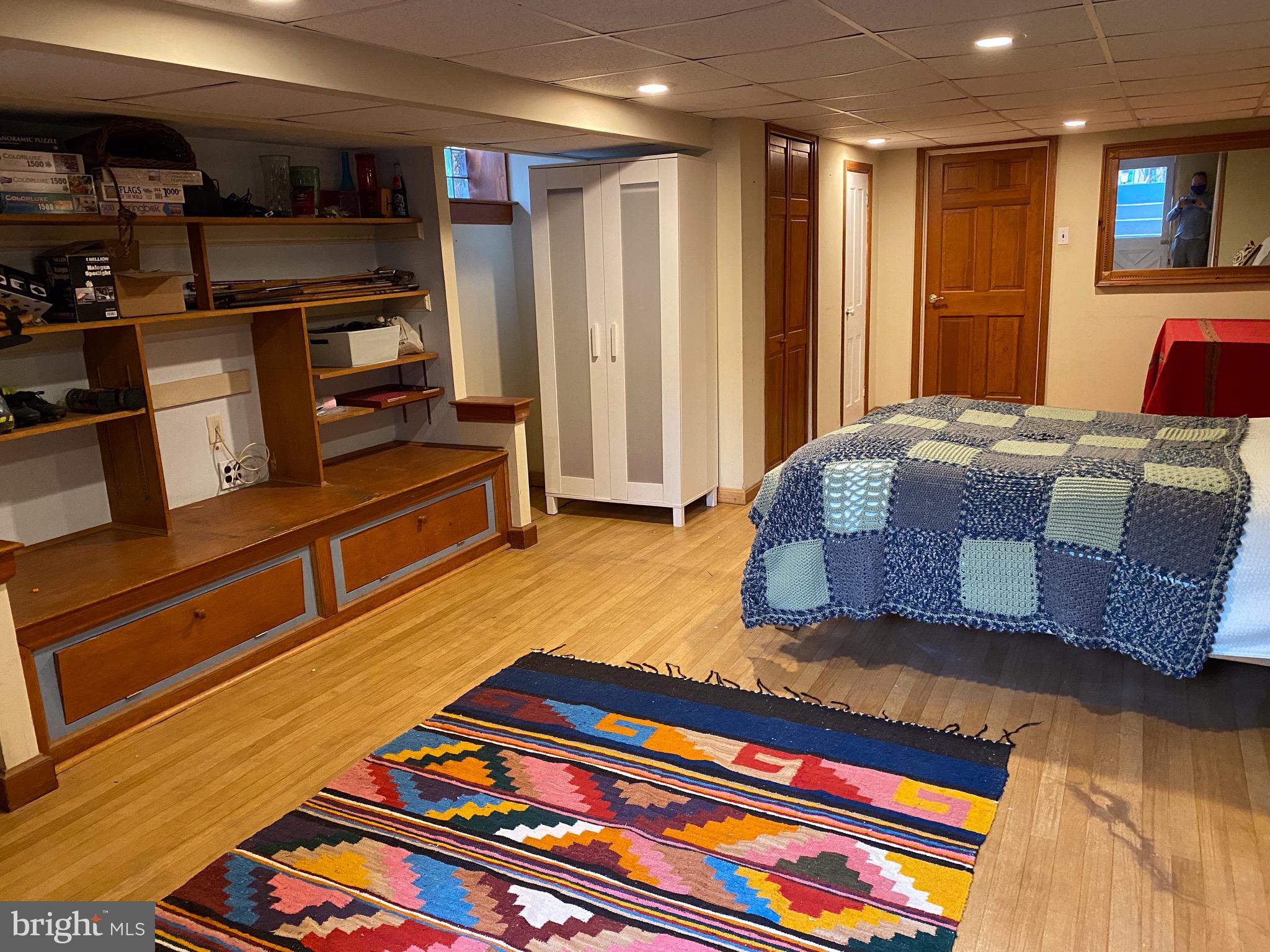 NORTHWOOD - Residential