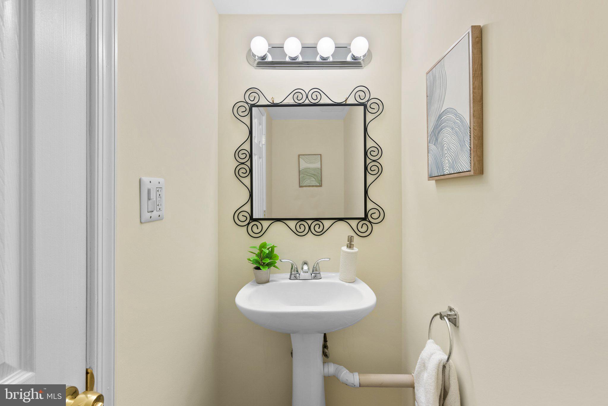 PLEASANT FIELDS - Residential