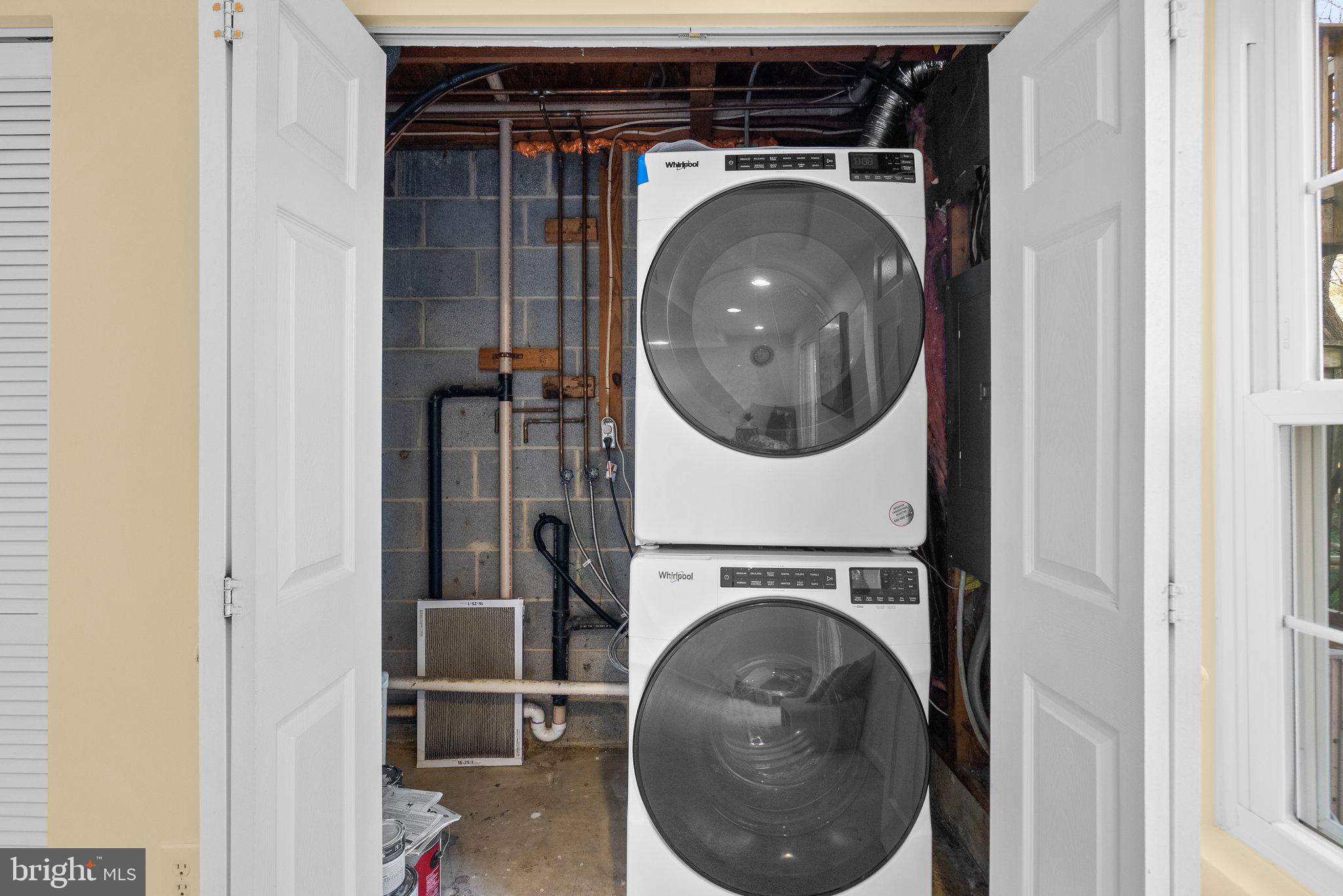 PLEASANT FIELDS - Residential