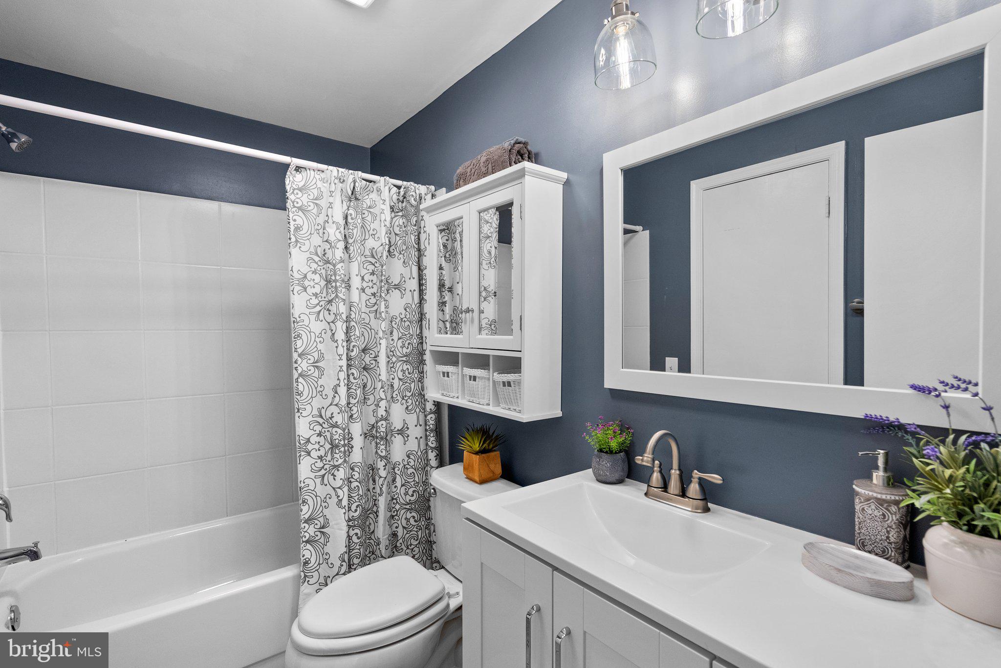 PLEASANT FIELDS - Residential