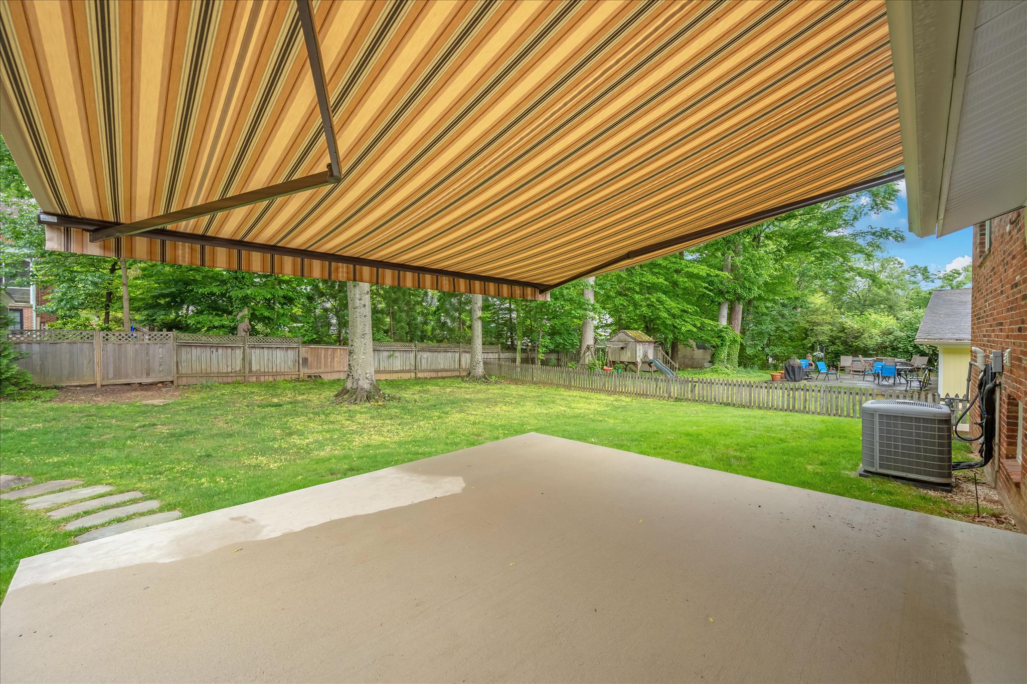 GREENWICH FOREST - Residential