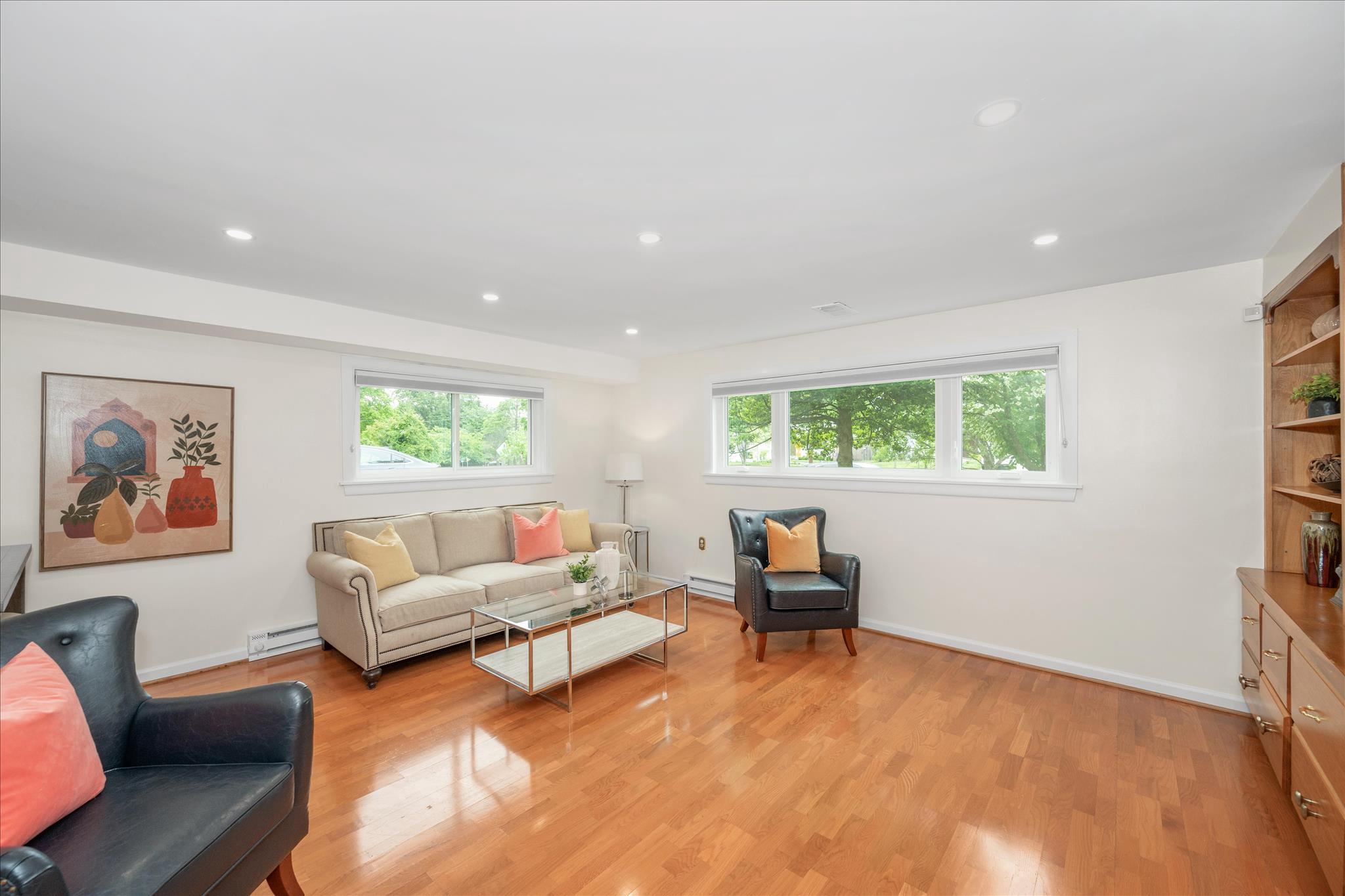 GREENWICH FOREST - Residential