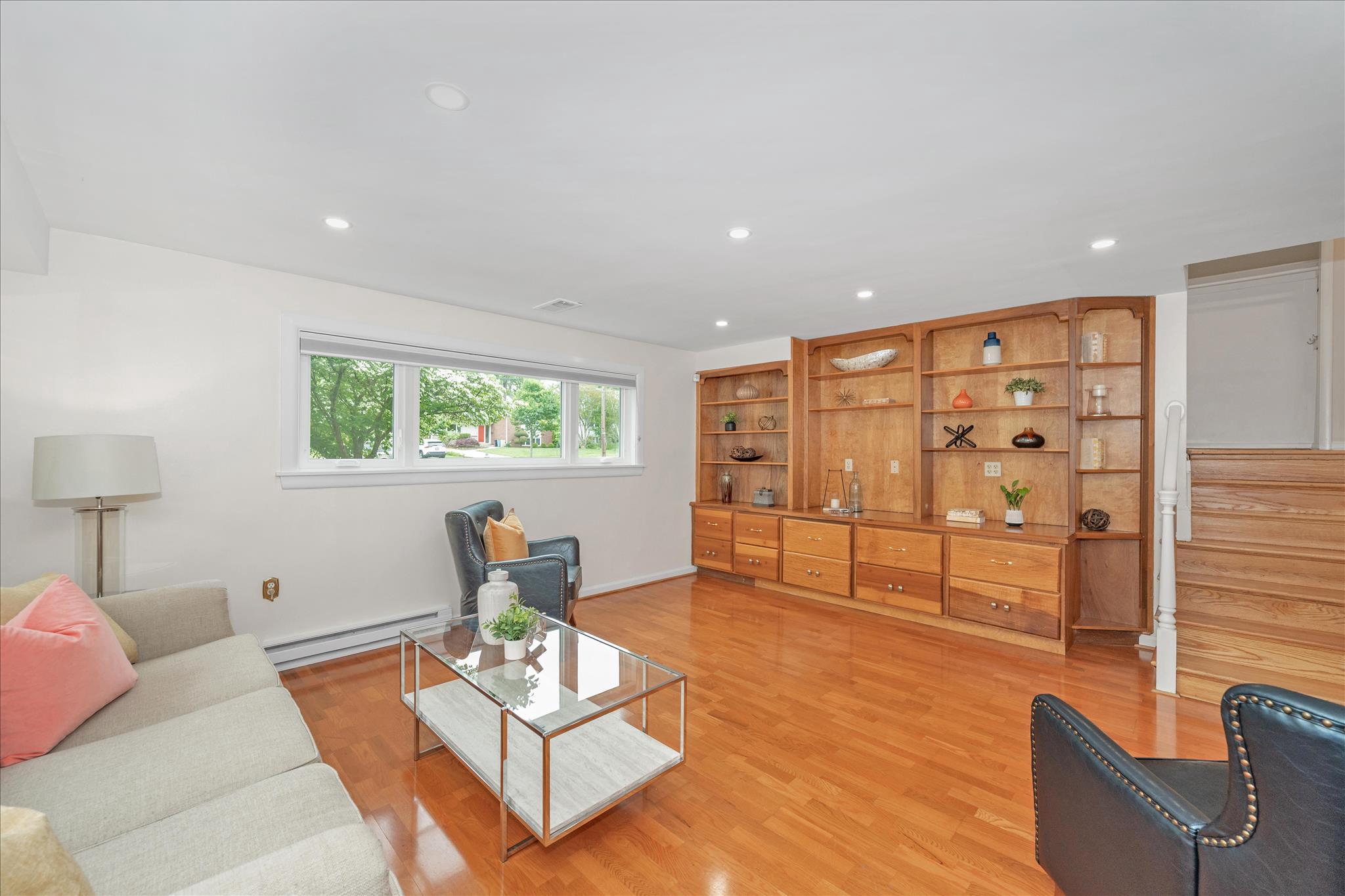 GREENWICH FOREST - Residential
