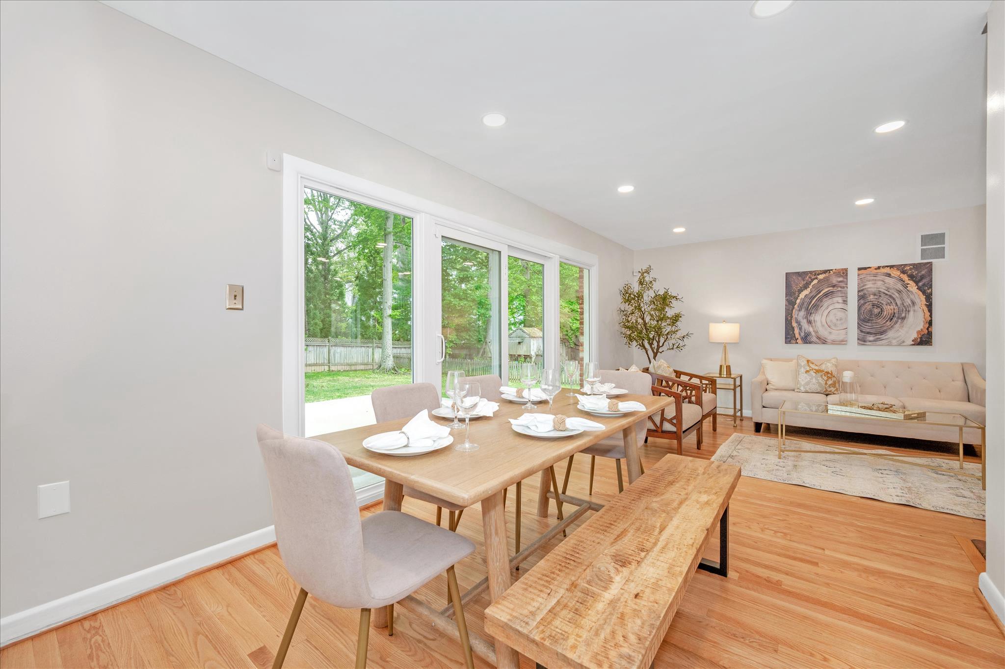 GREENWICH FOREST - Residential