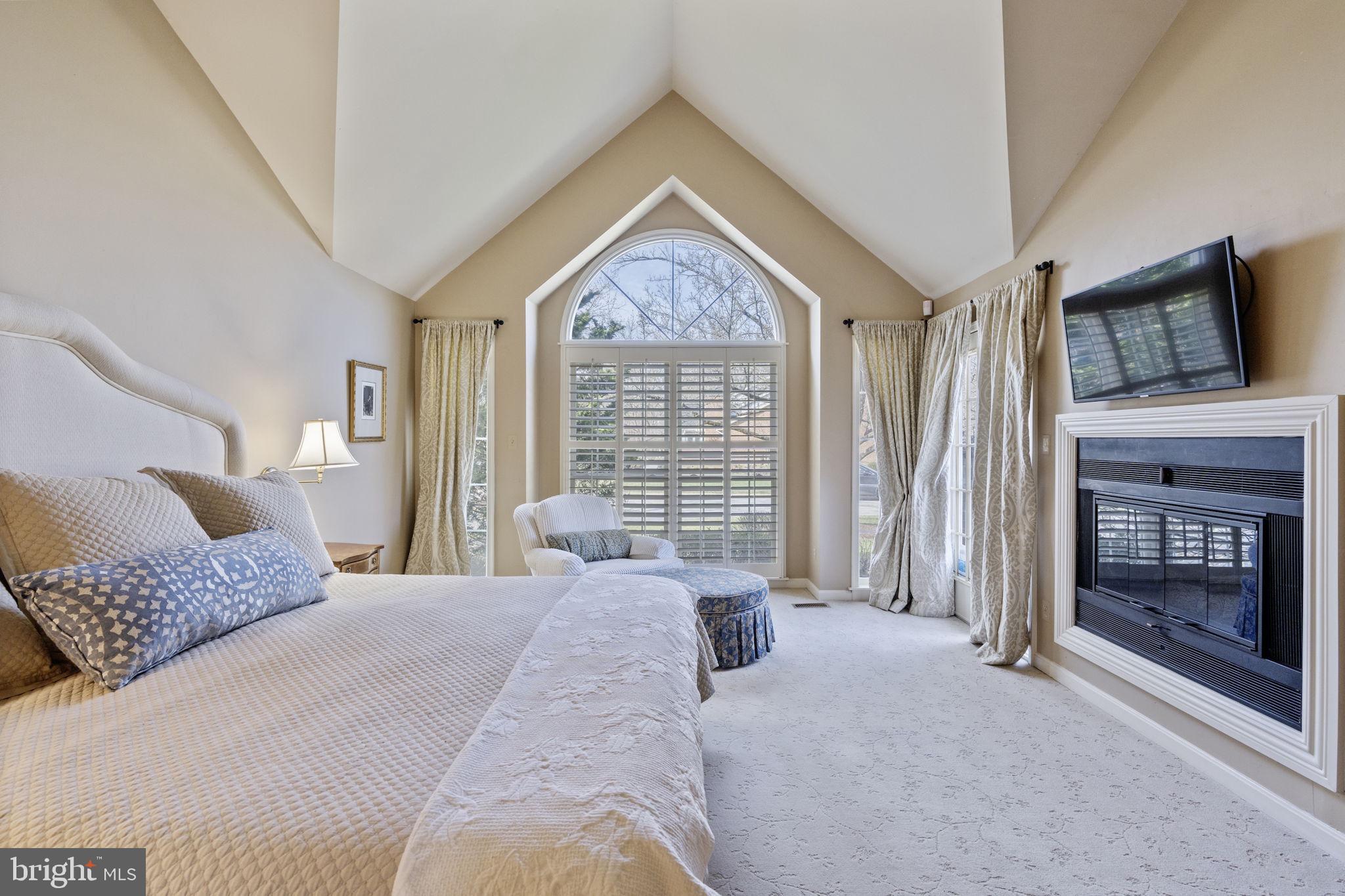 THE MEADOWS OF GREEN SPRING - Residential