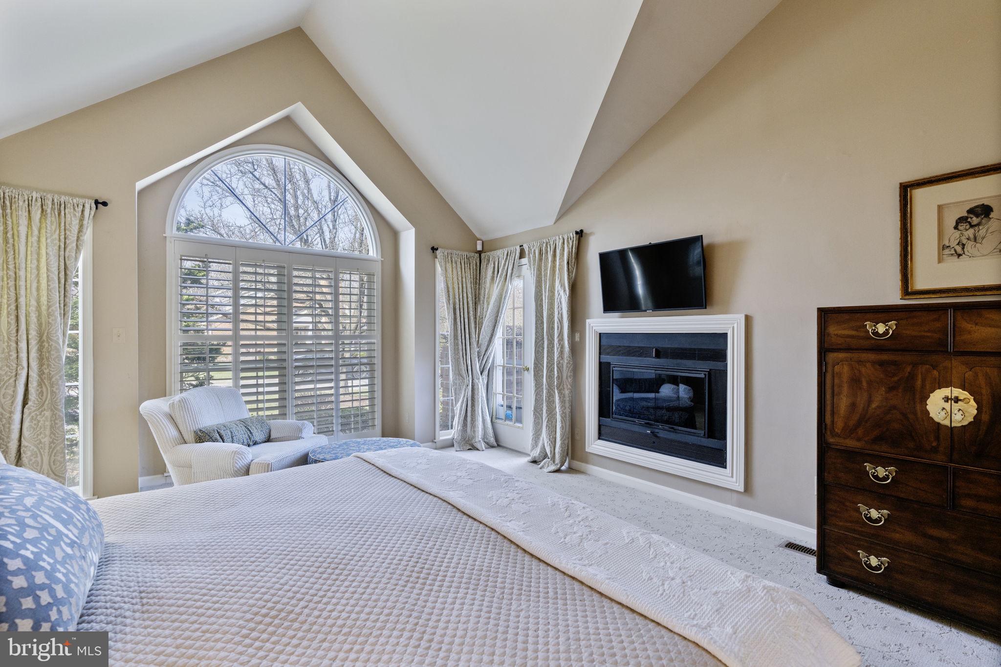 THE MEADOWS OF GREEN SPRING - Residential