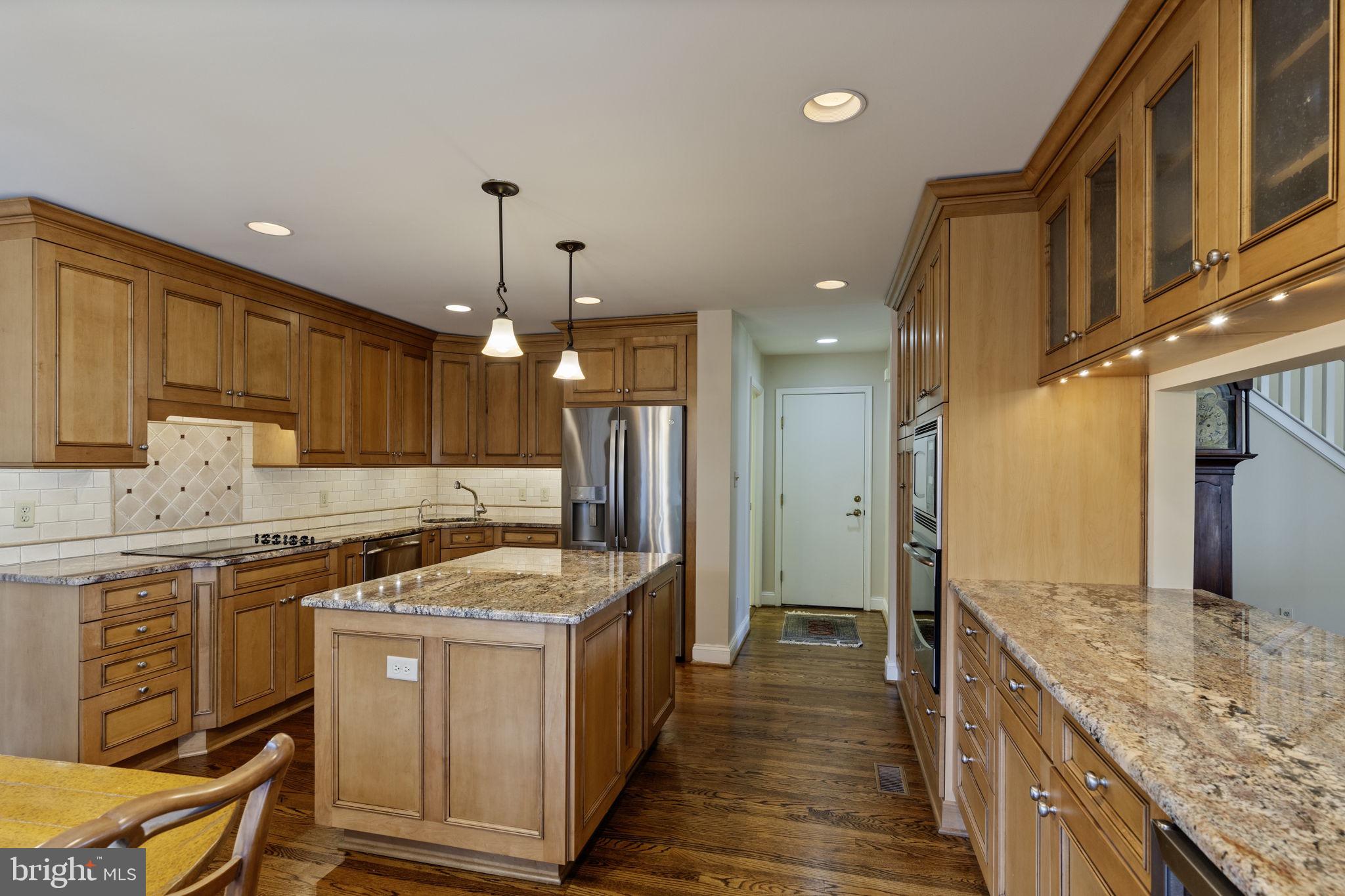 THE MEADOWS OF GREEN SPRING - Residential