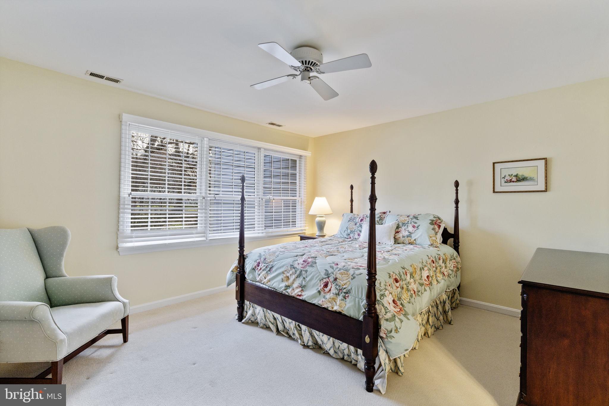 THE MEADOWS OF GREEN SPRING - Residential