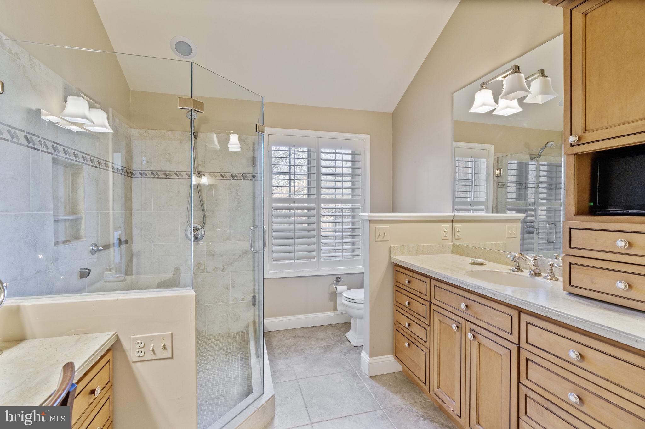 THE MEADOWS OF GREEN SPRING - Residential